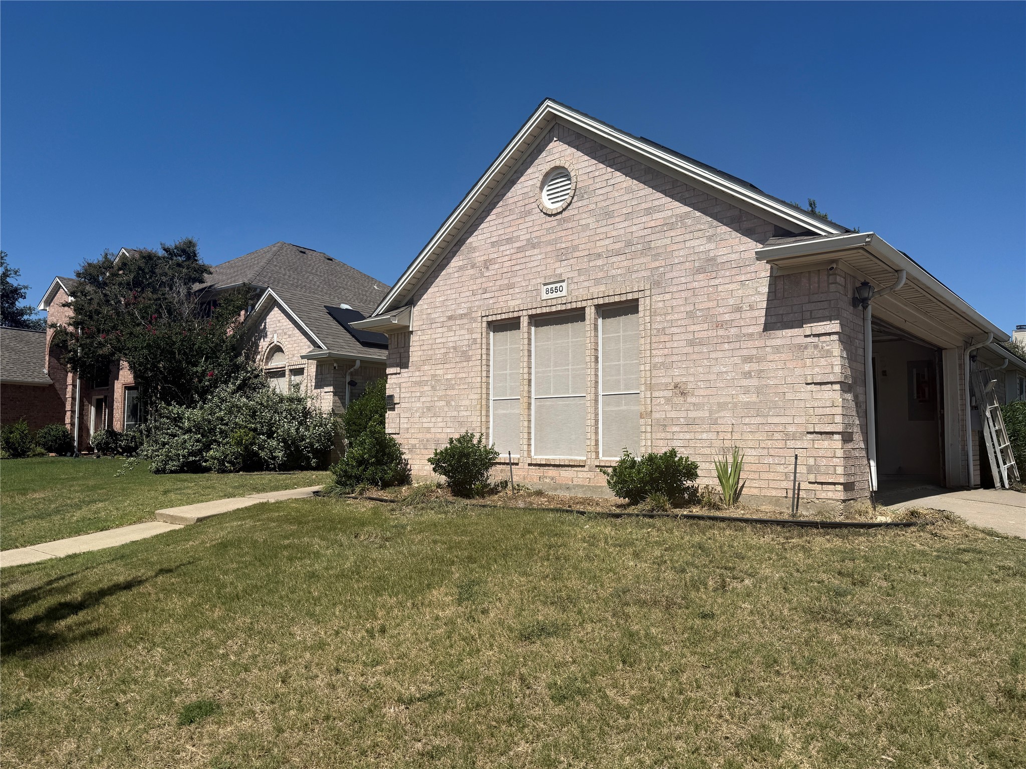 8550 Trace Ridge Parkway