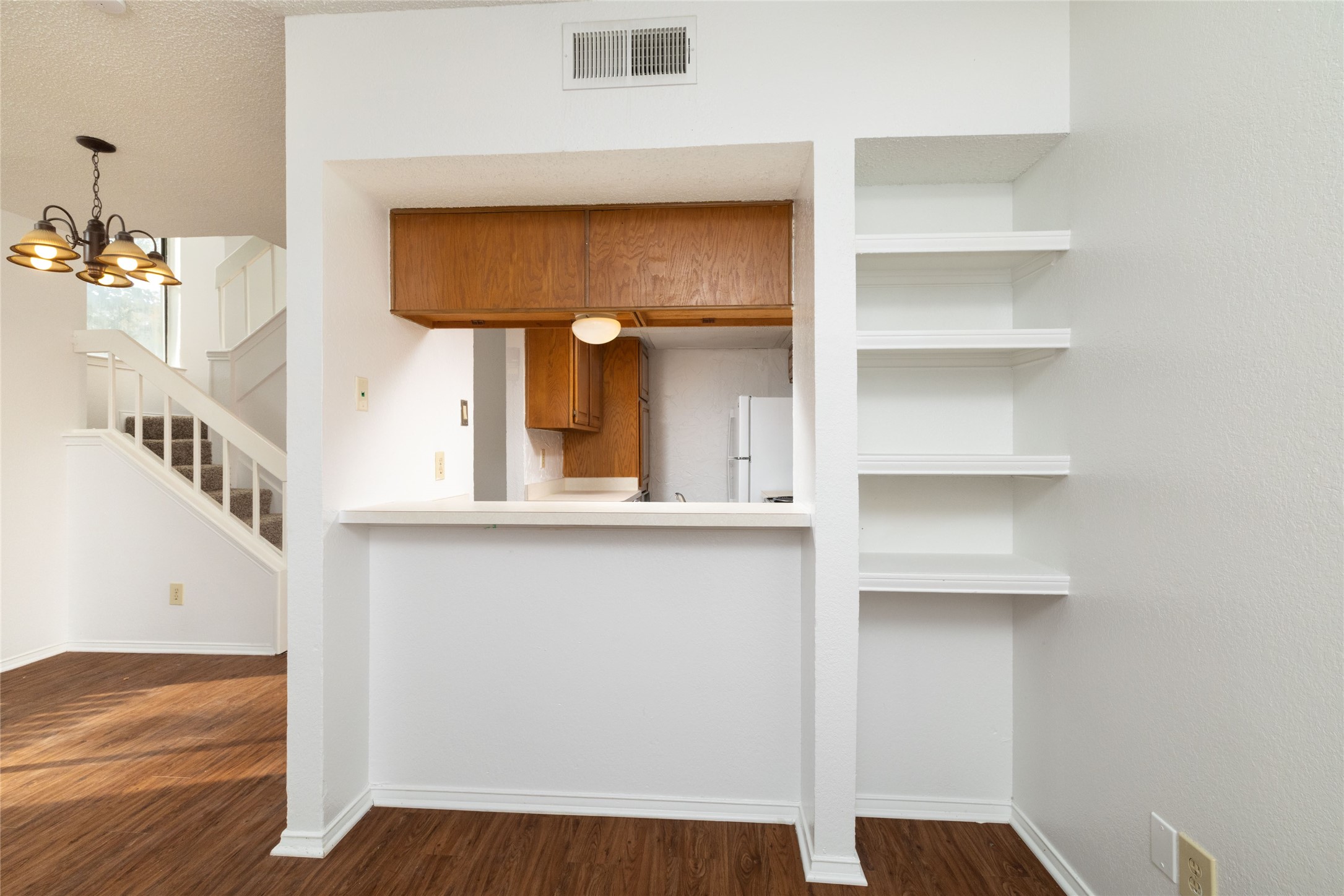 2104 Park Willow Lane A