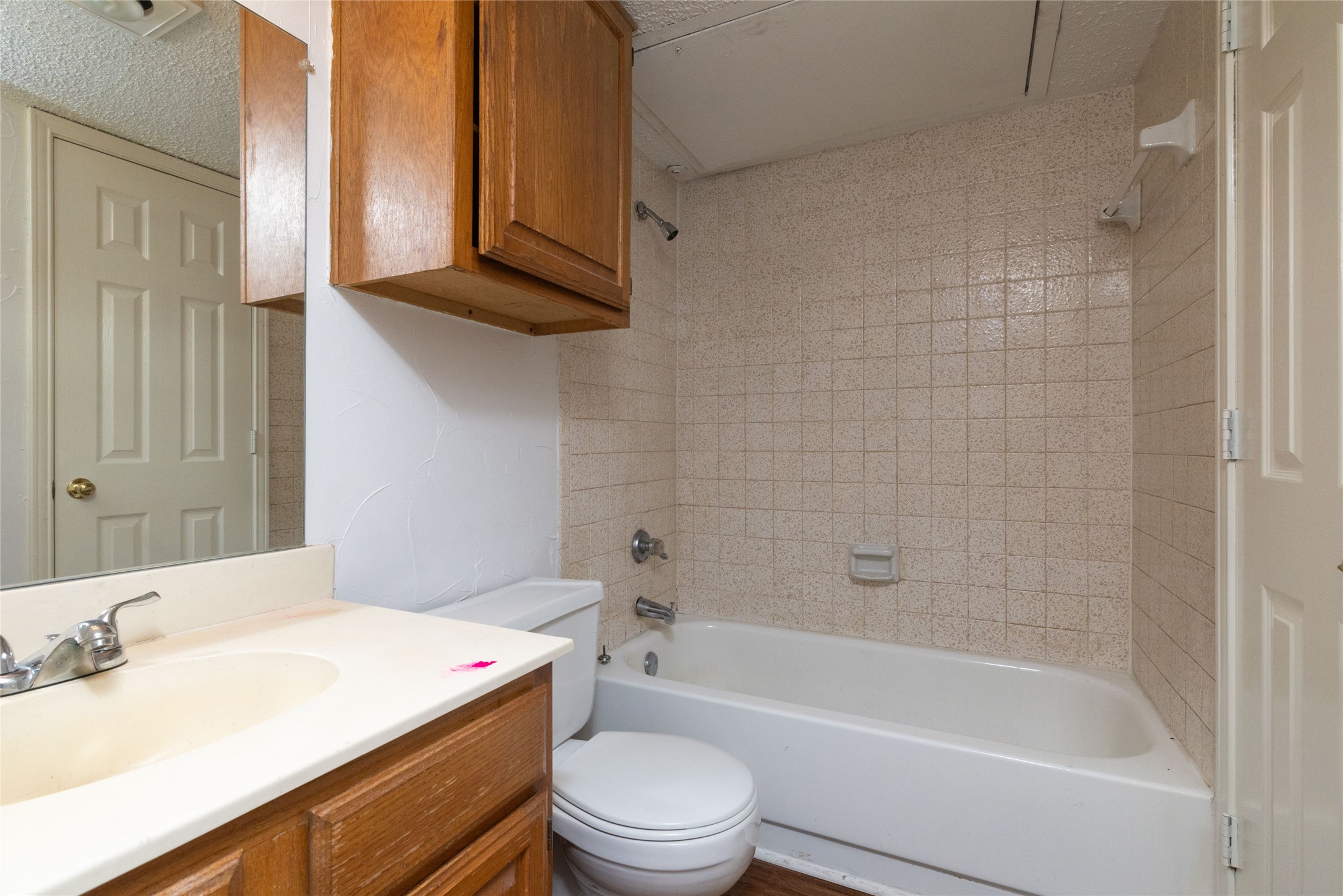 2104 Park Willow Lane A