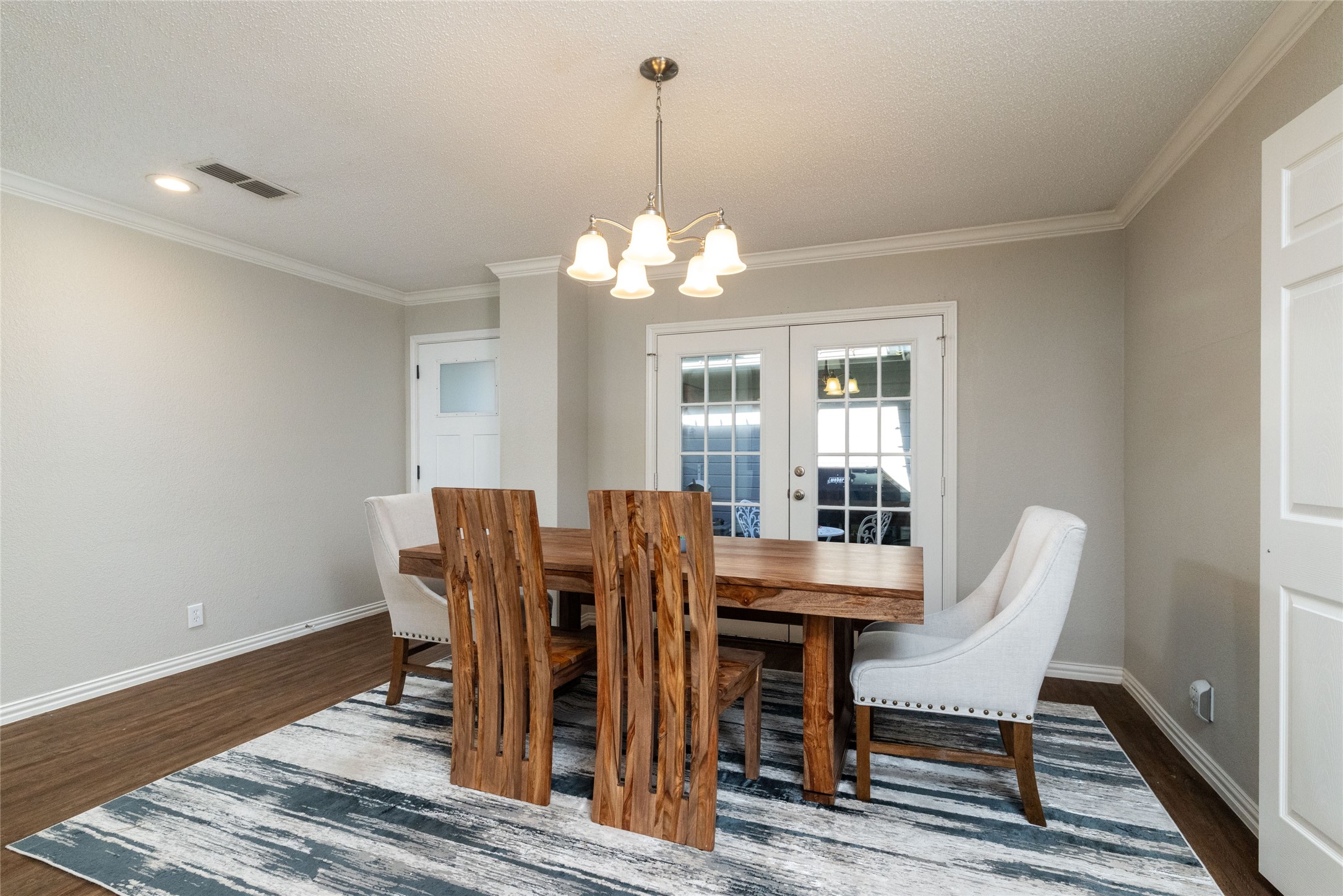 1154 Bent Oaks Drive