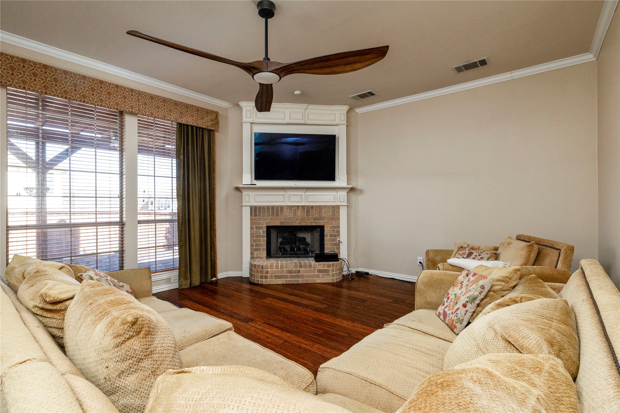 2005 Old York Drive