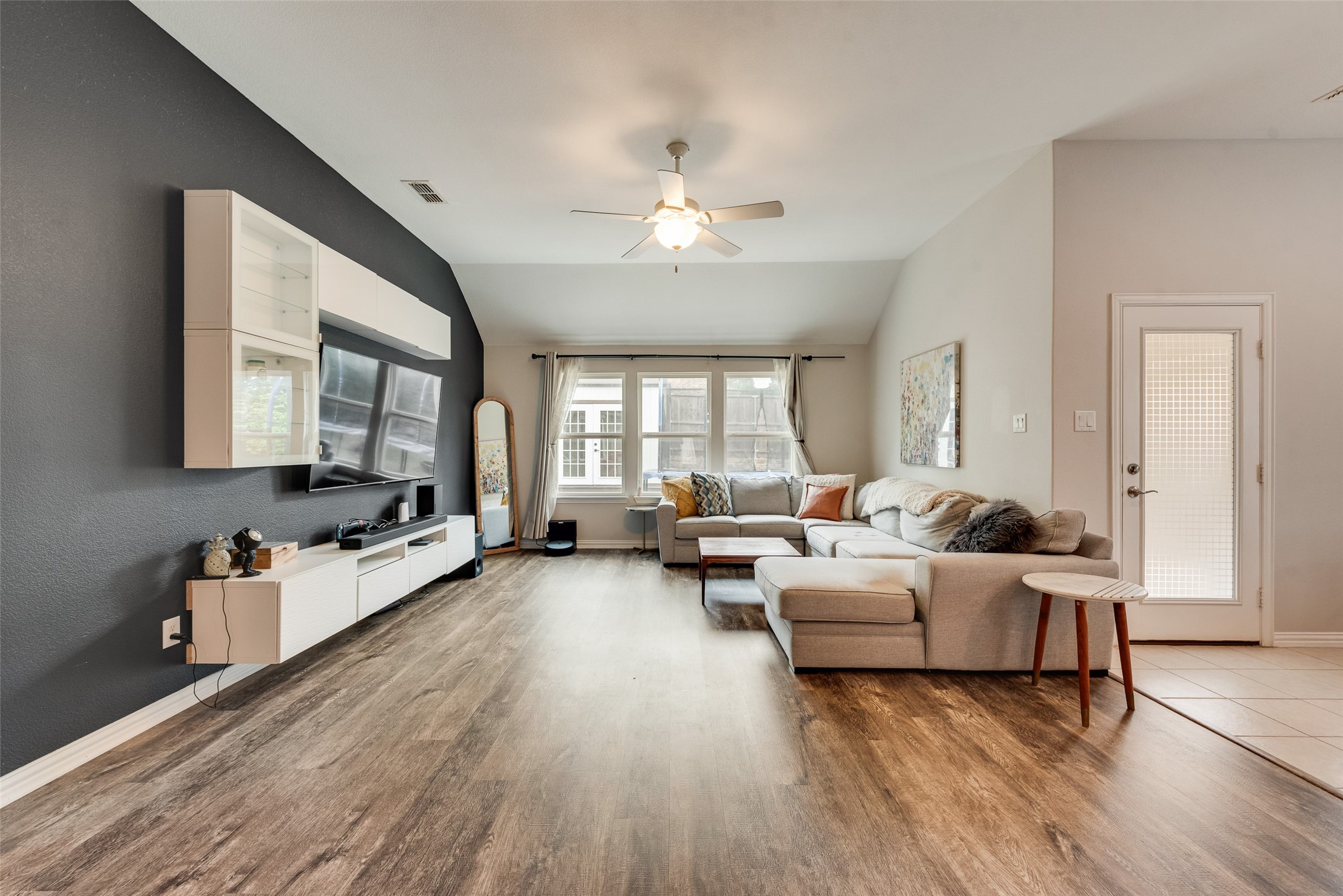 1432 Westview Lane