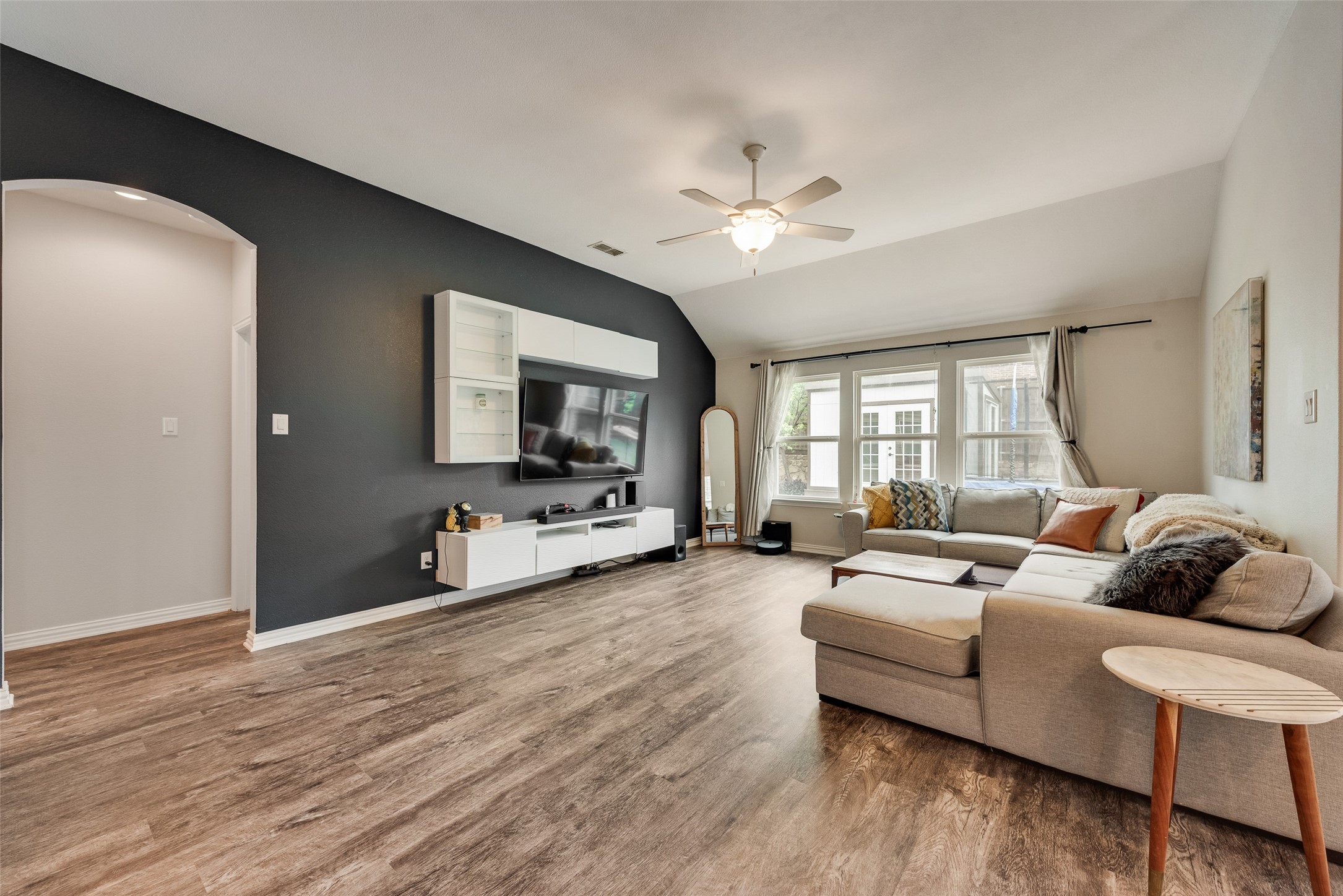 1432 Westview Lane
