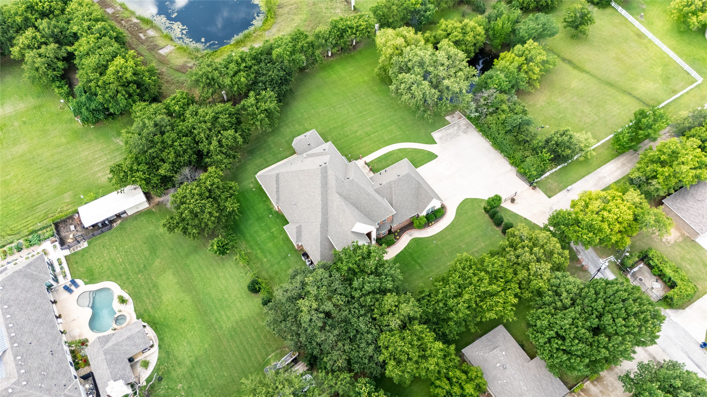 1329 Shady Lane S