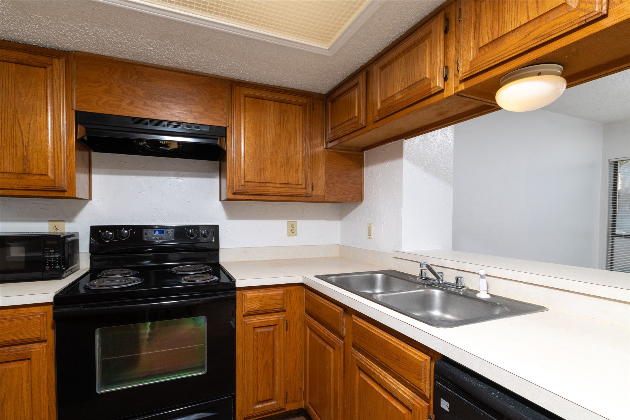 2104 Park Willow Lane A