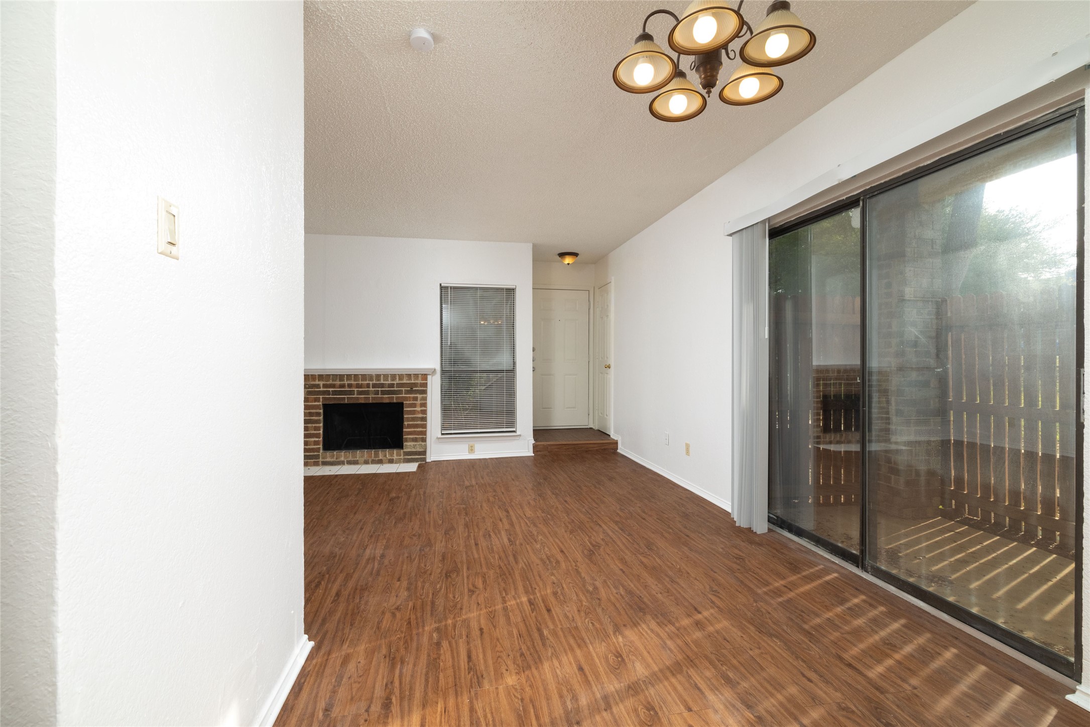 2104 Park Willow Lane A