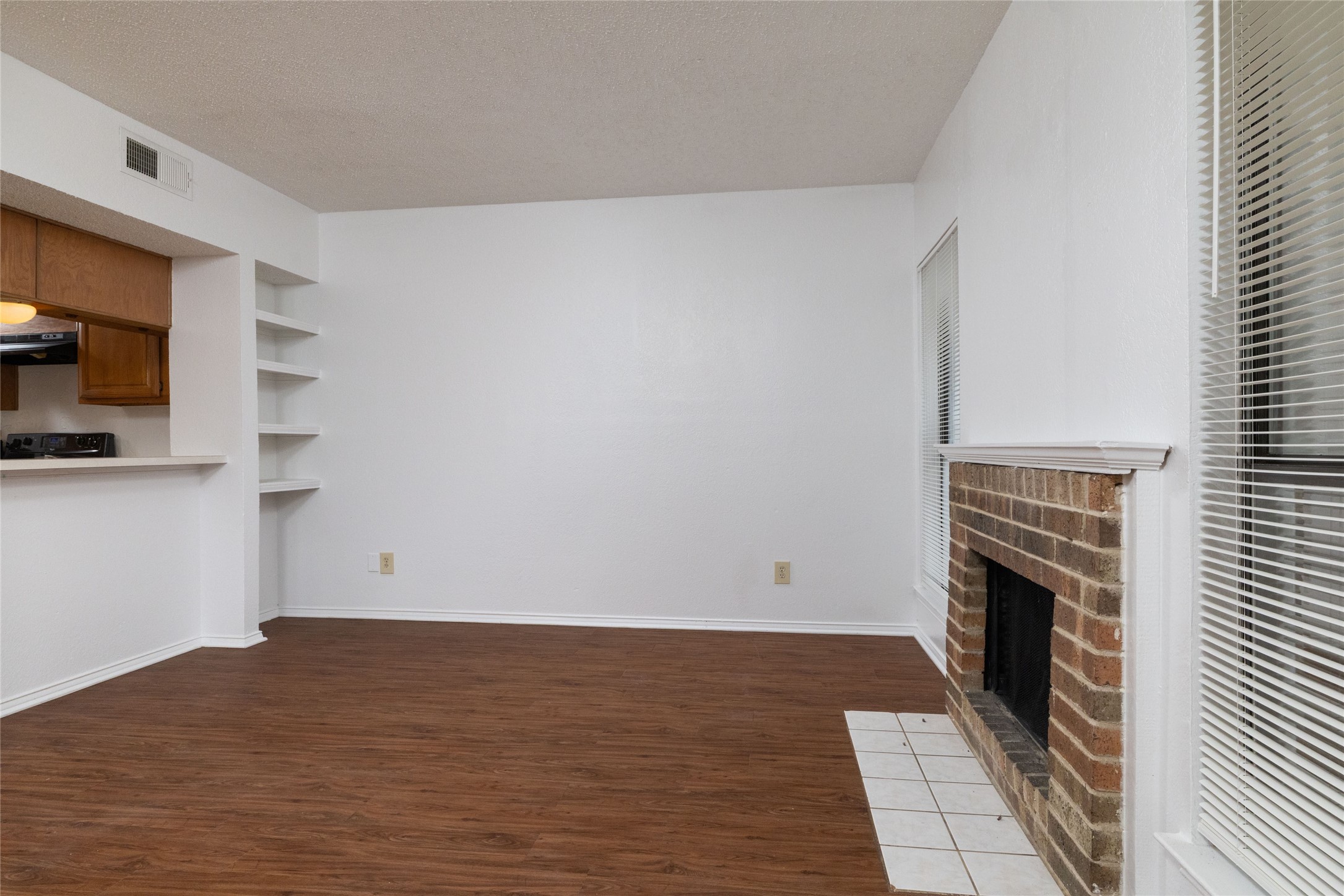 2104 Park Willow Lane A