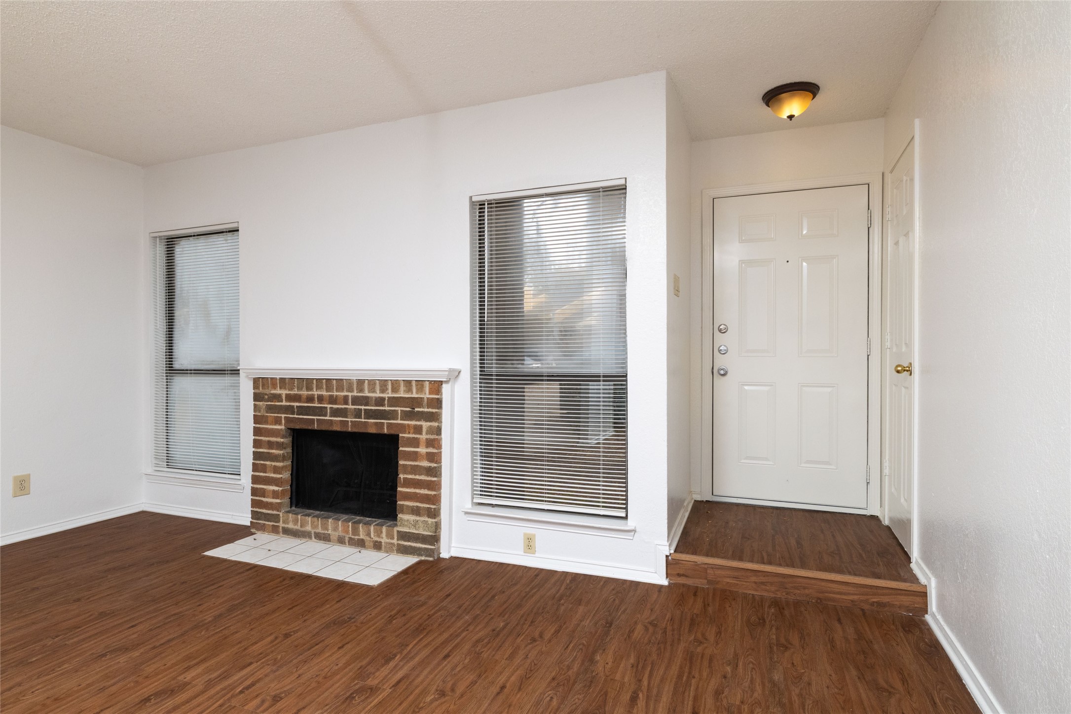 2104 Park Willow Lane A