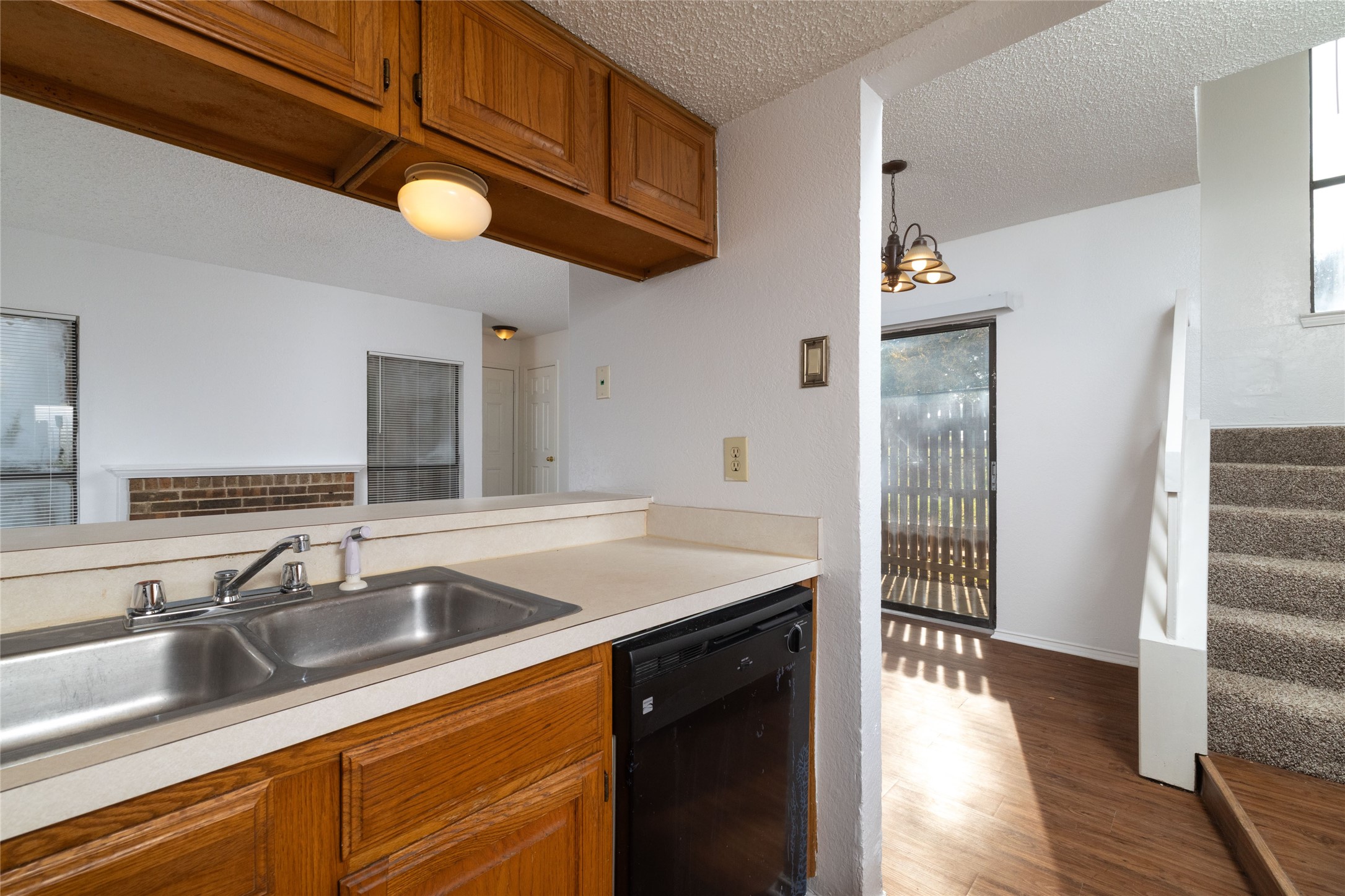 2104 Park Willow Lane A