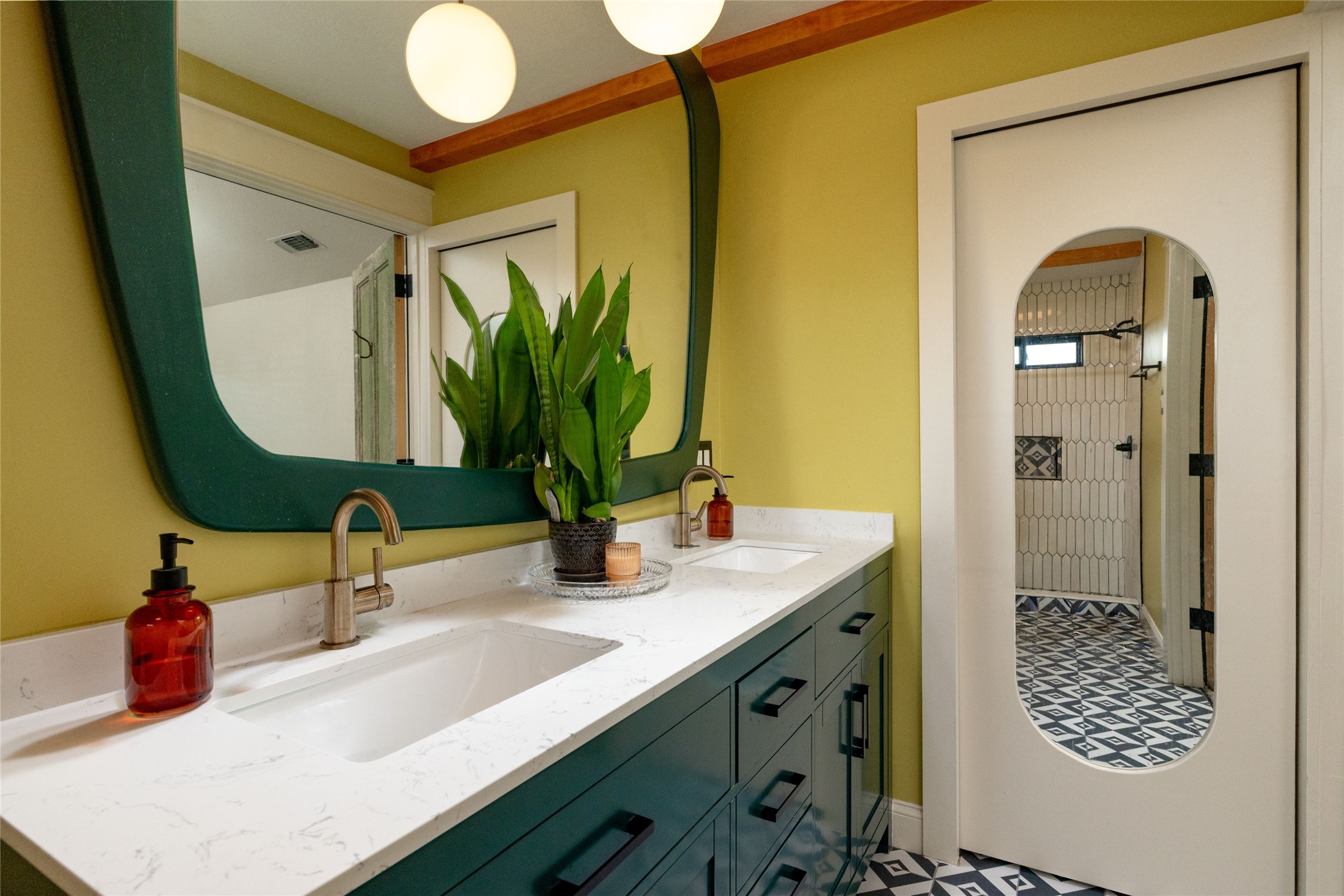 6528 Sherri Lane