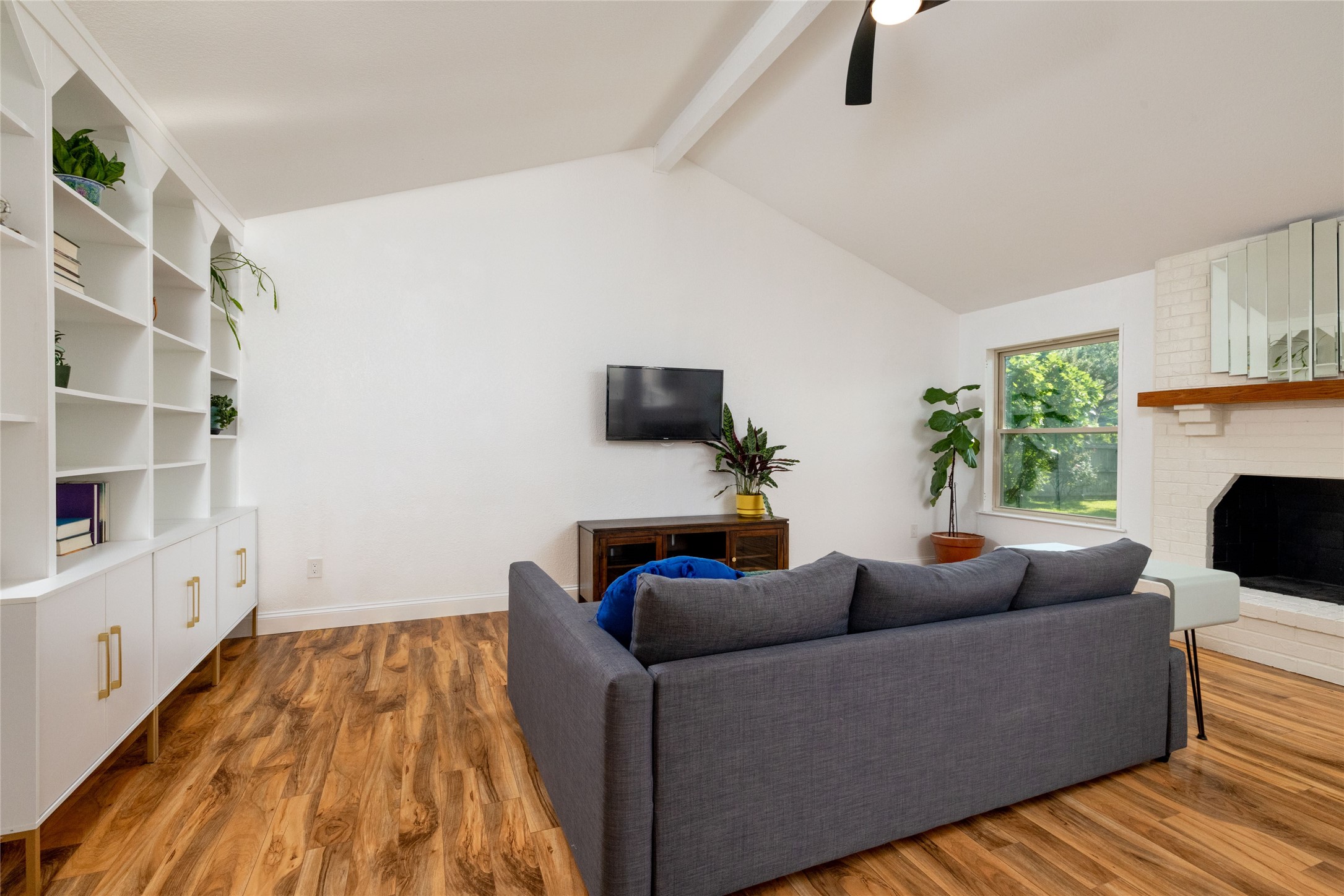 6528 Sherri Lane