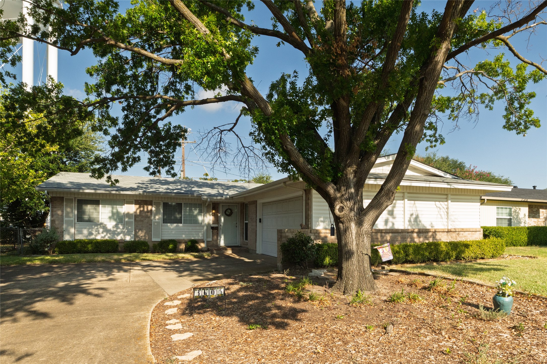 3605 Pleasant Run Road