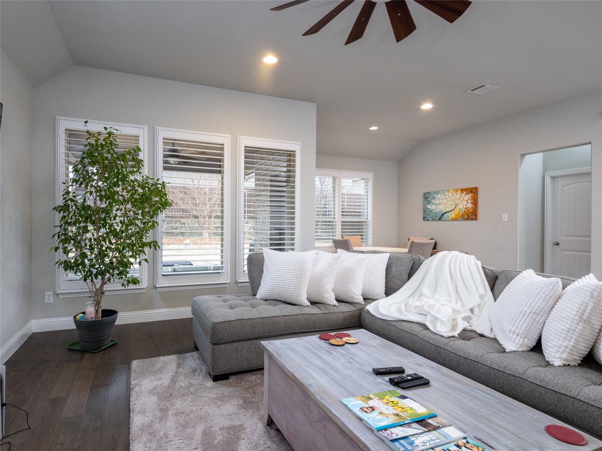 1401 Eagleton Lane