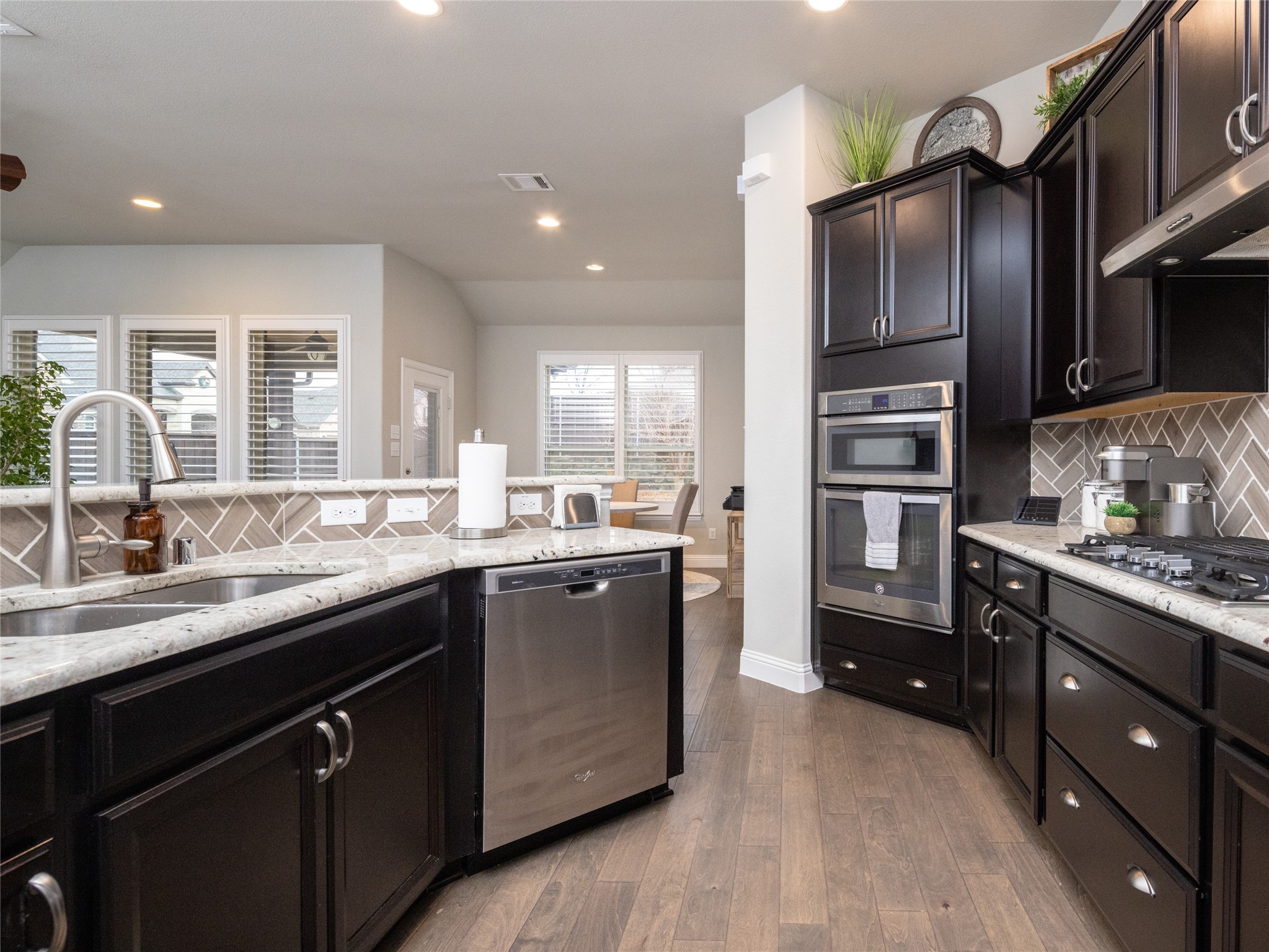 1401 Eagleton Lane