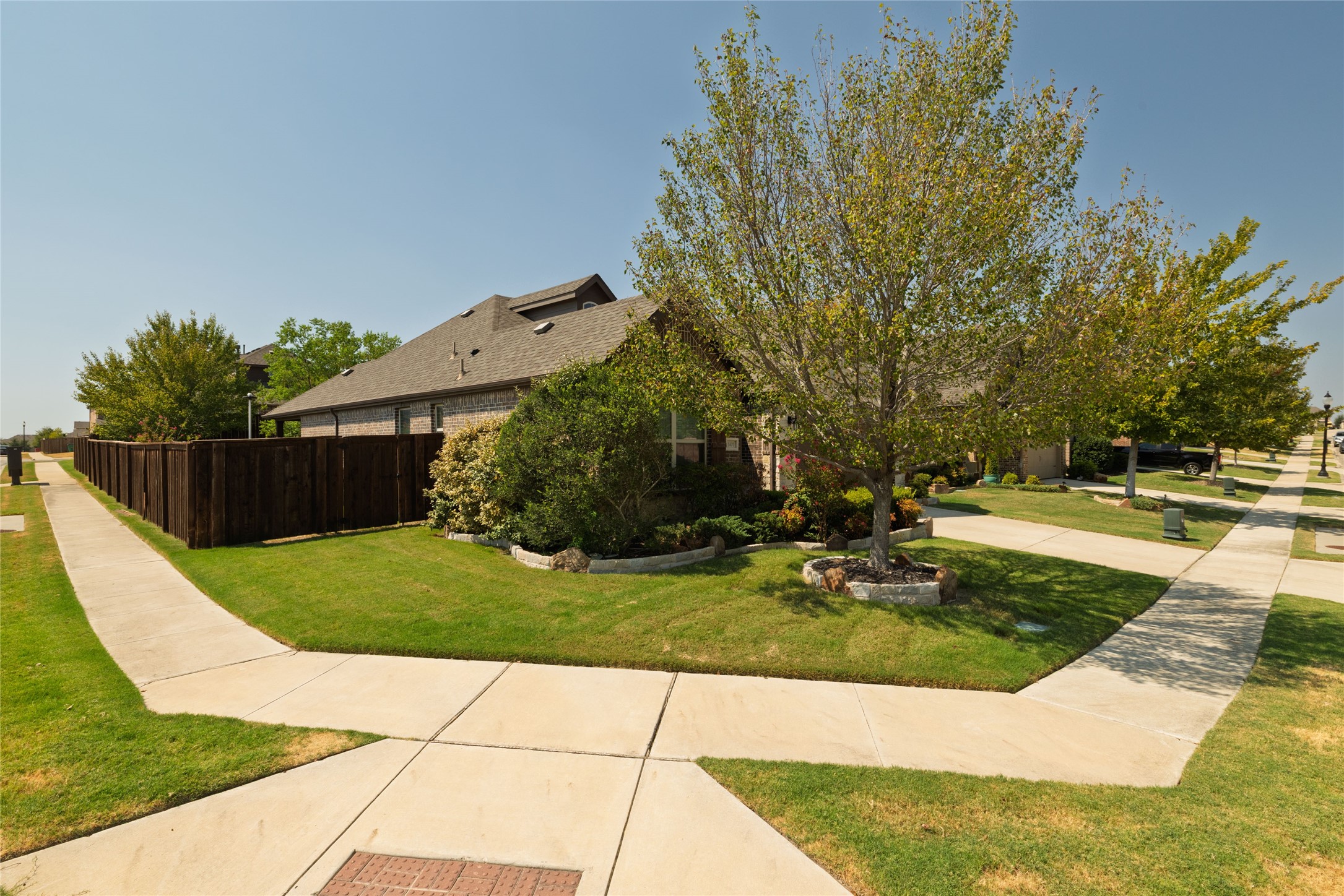 1401 Eagleton Lane