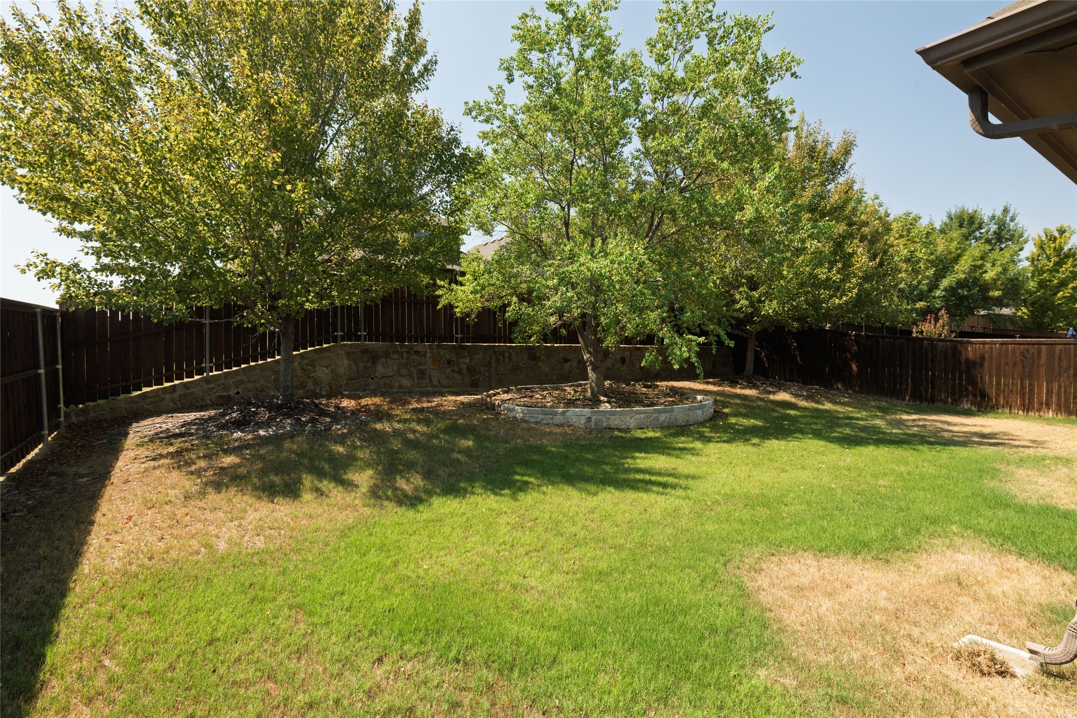 1401 Eagleton Lane