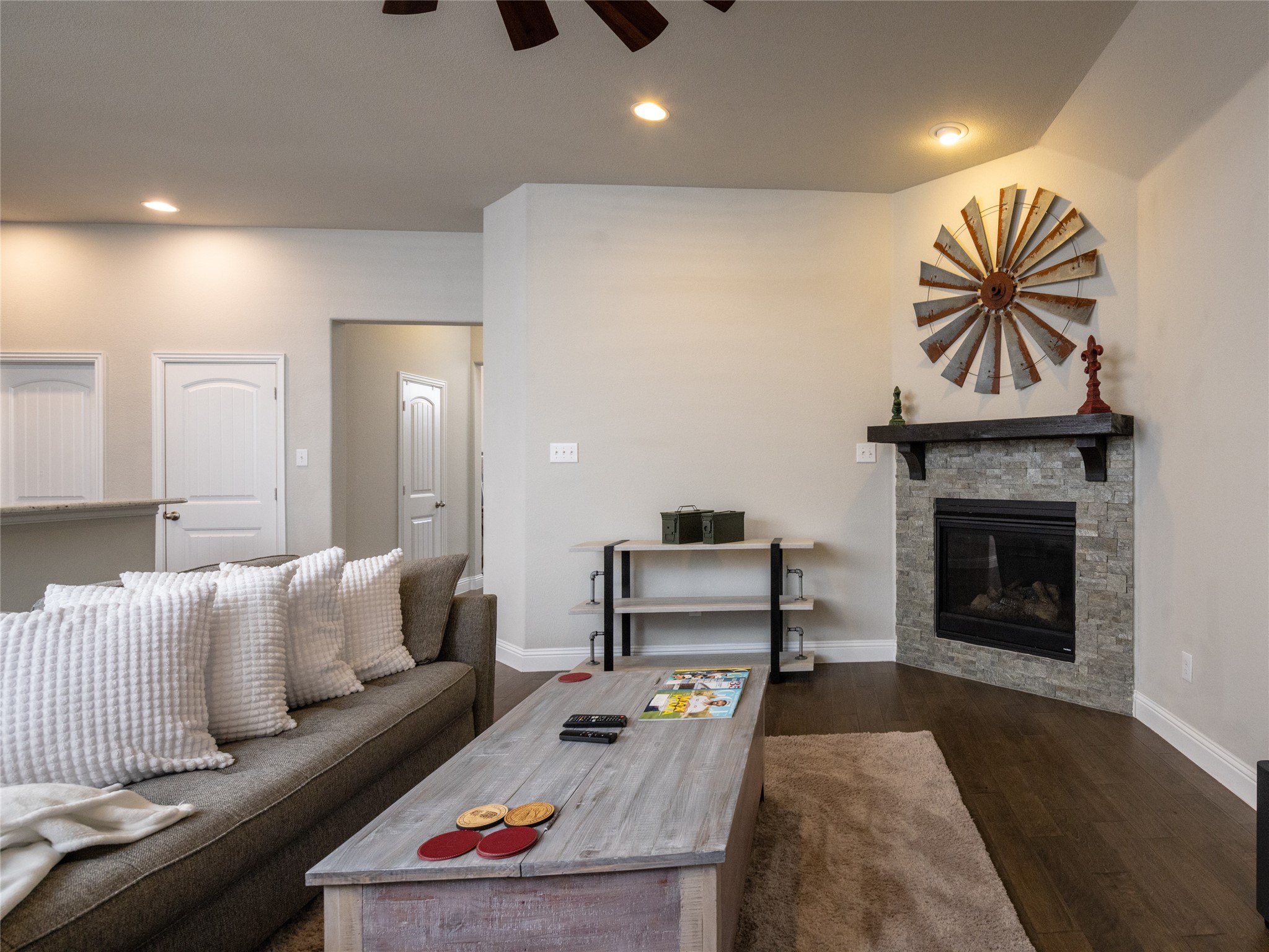 1401 Eagleton Lane