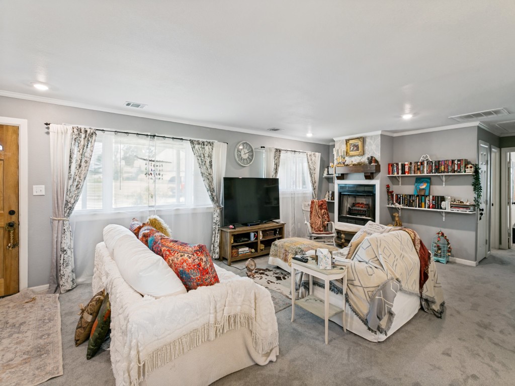 7439 Briar Road