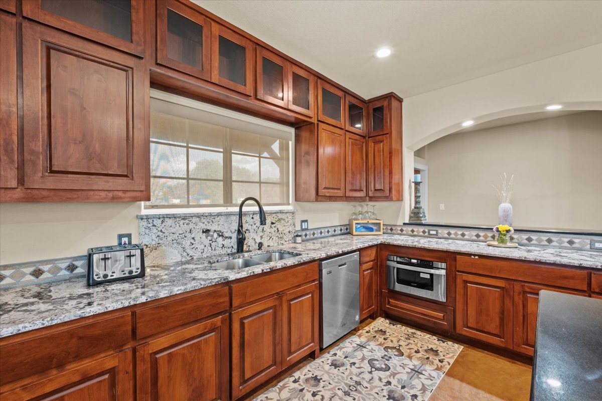 3601 Oak Circle