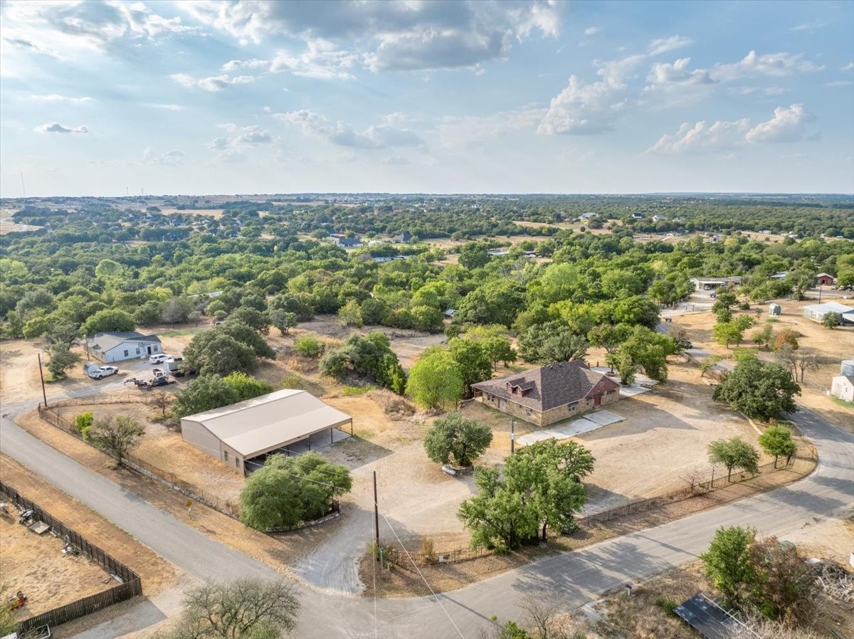 3601 Oak Circle