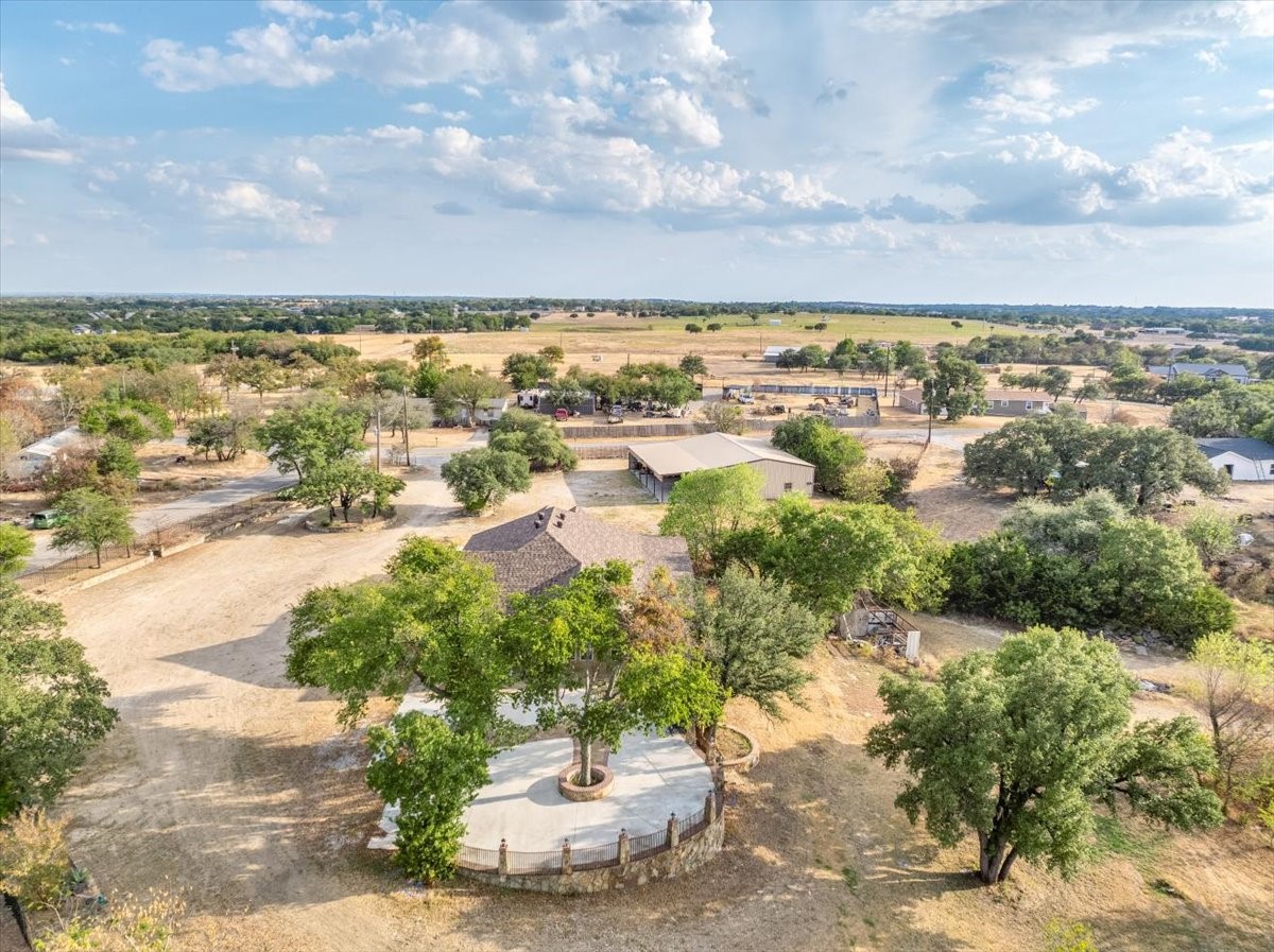 3601 Oak Circle