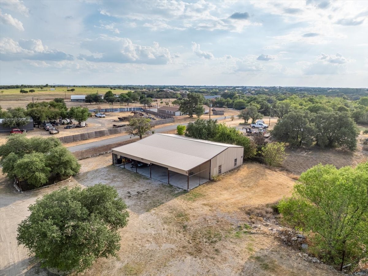 3601 Oak Circle