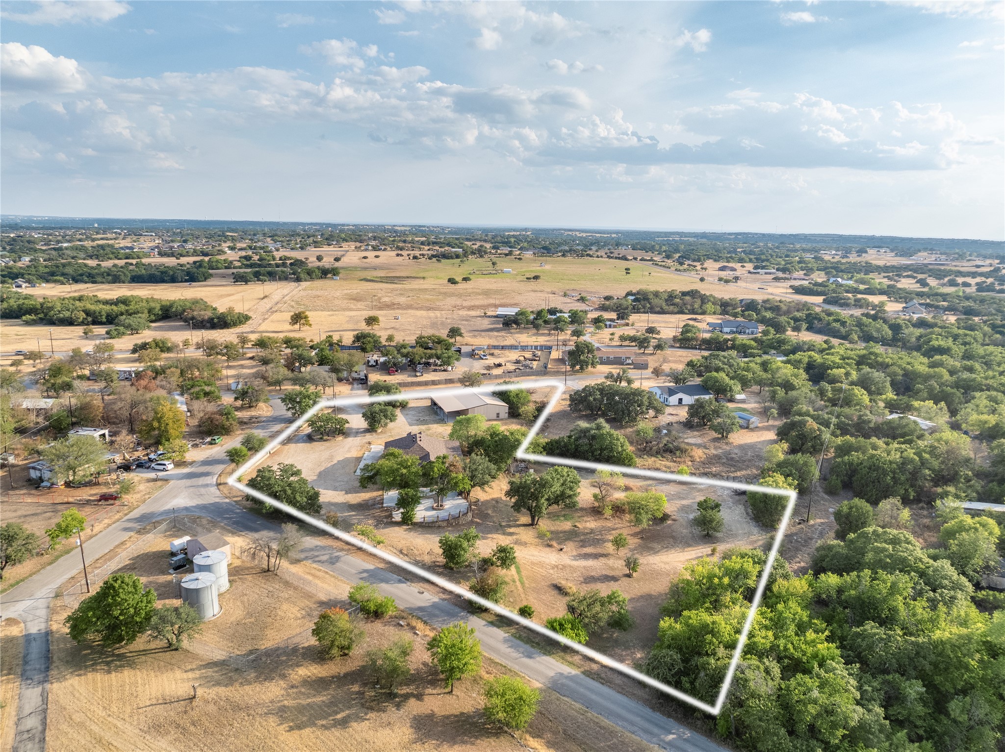 3601 Oak Circle