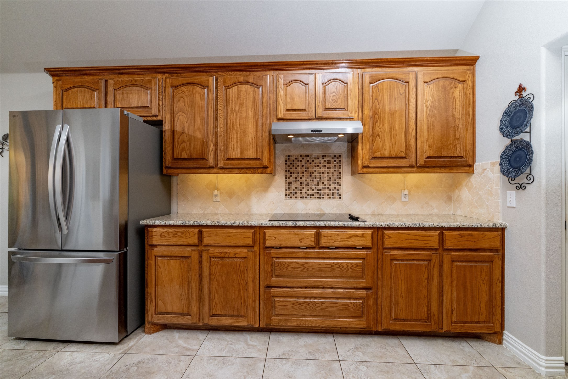 5593 Greenview Court