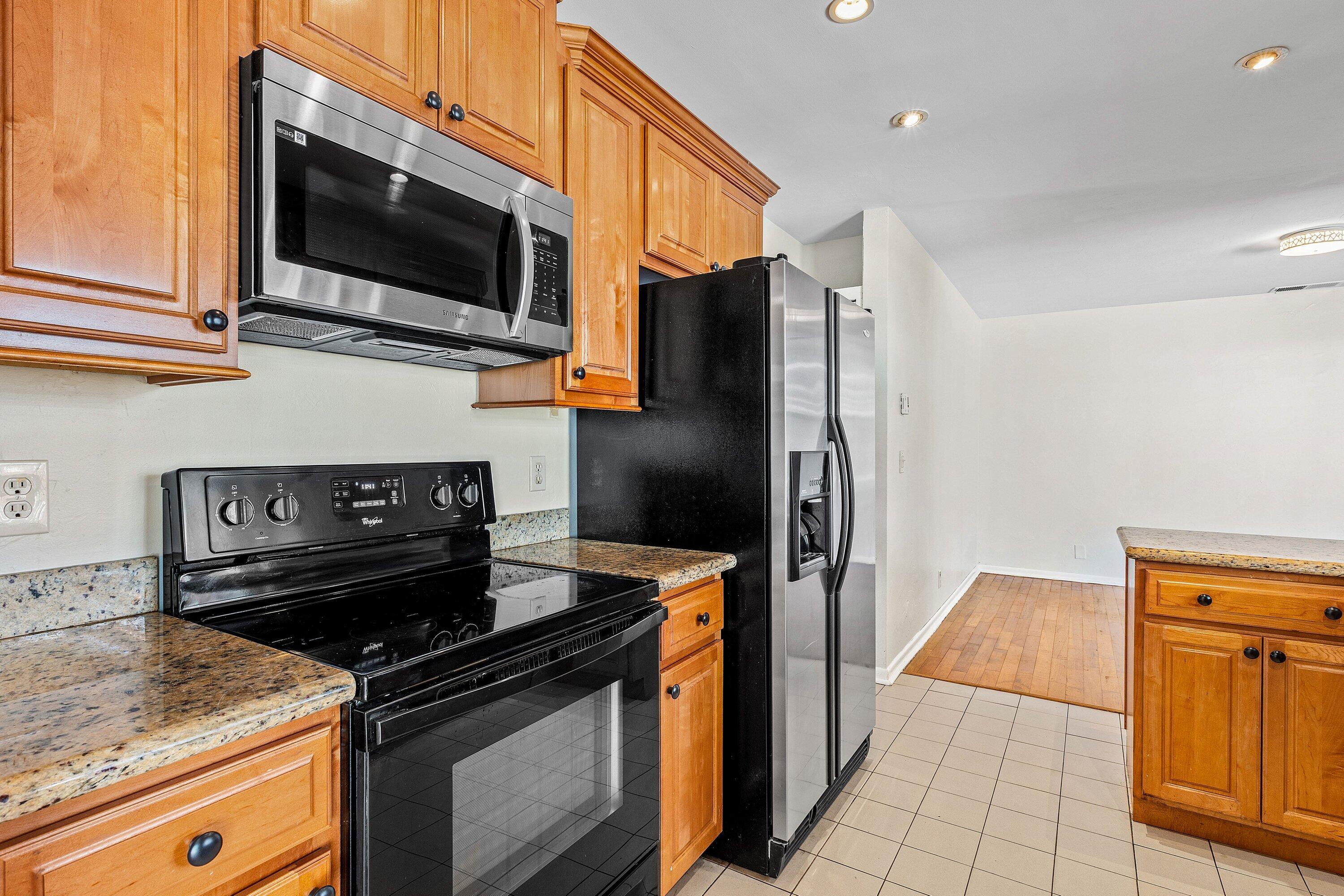 931 NW 9th Court
