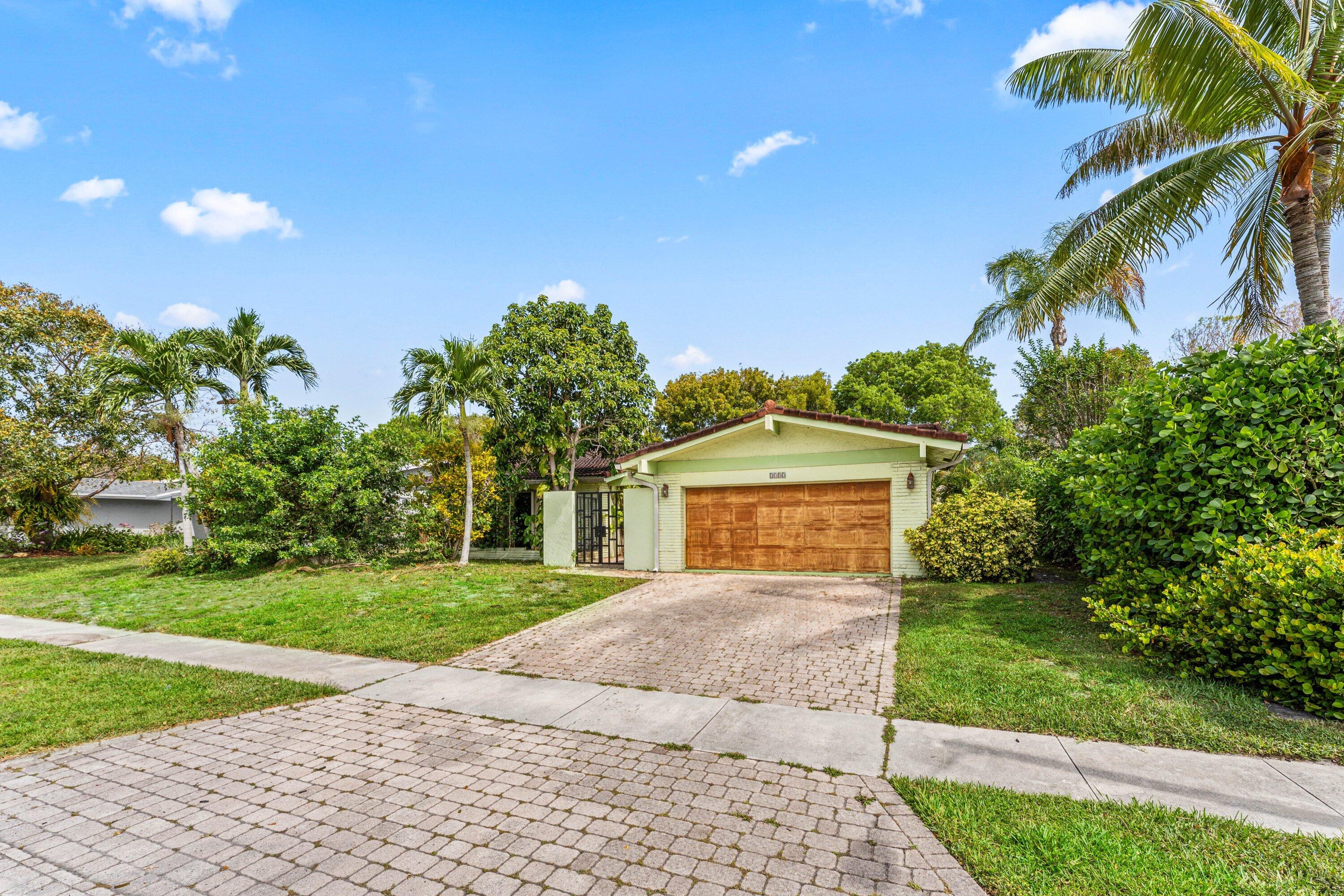 2753 NW 34th Street