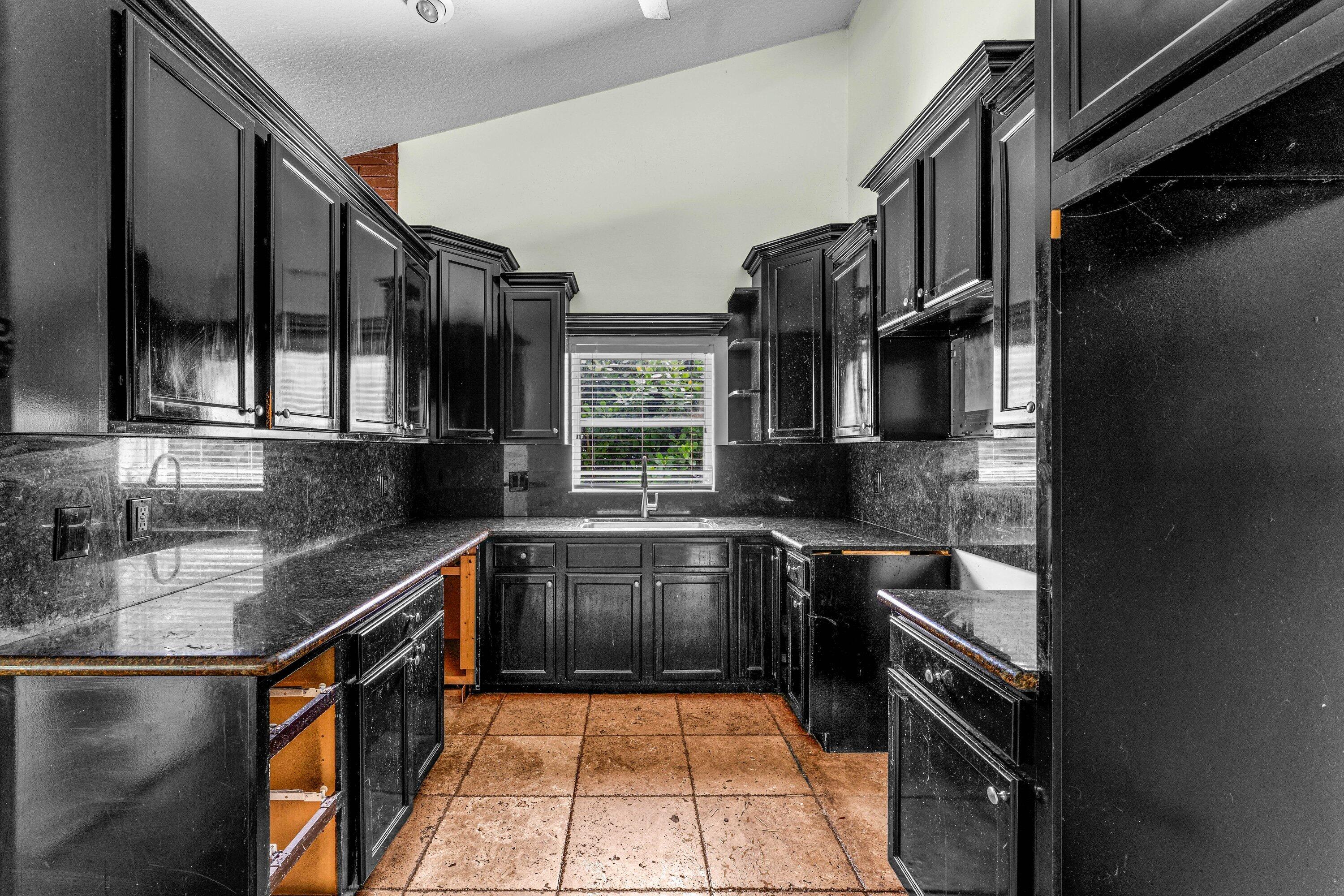 2753 NW 34th Street