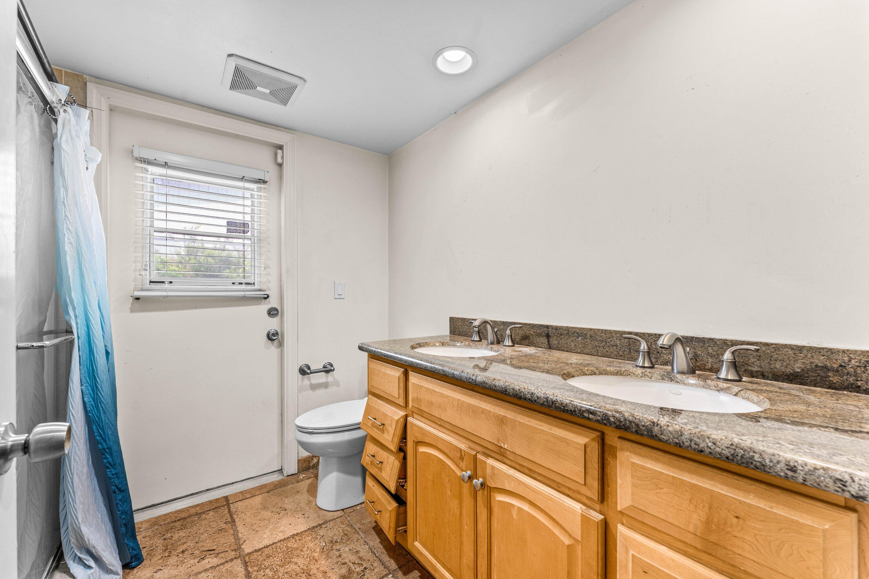 2753 NW 34th Street