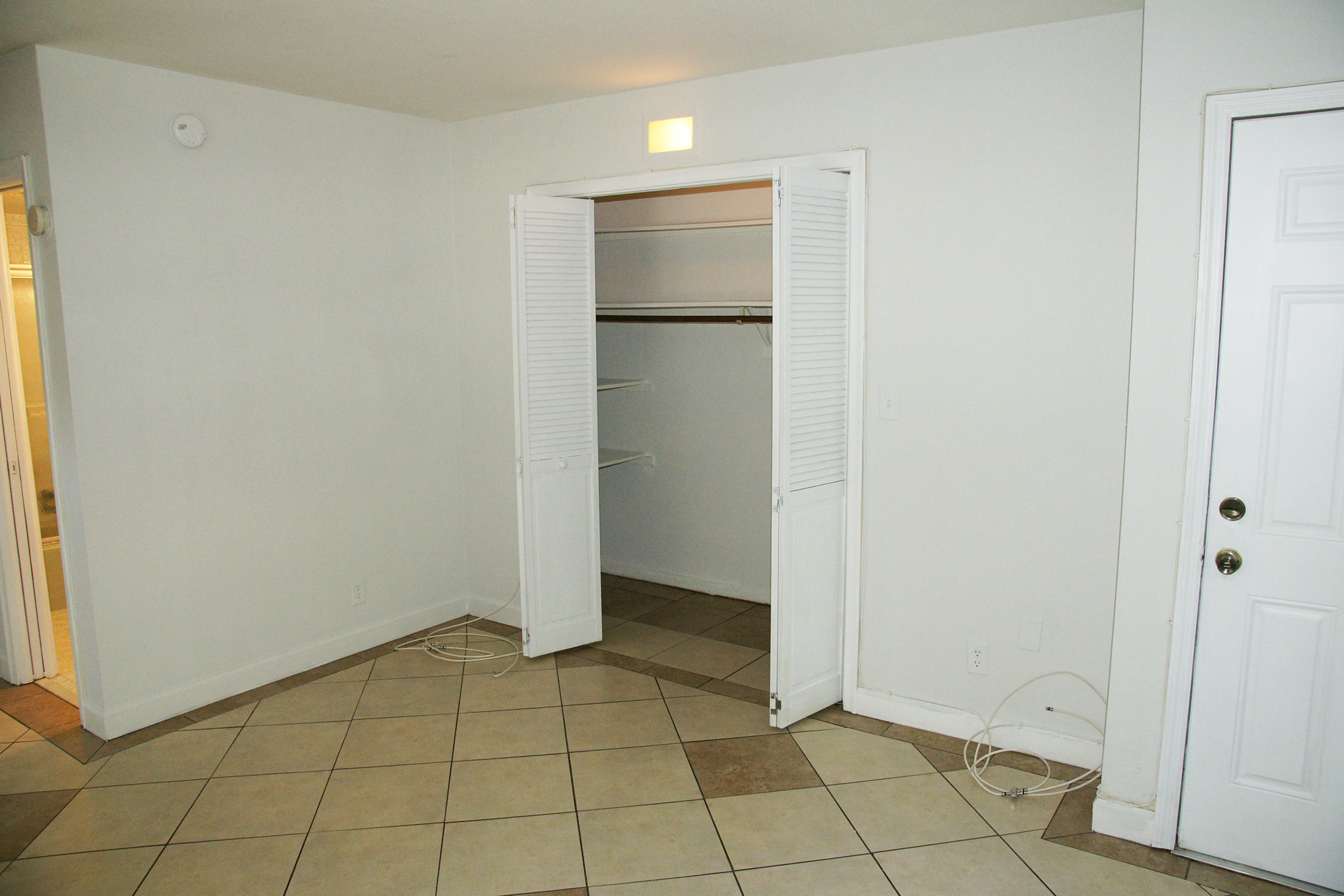 2031 SE 5th Street 6