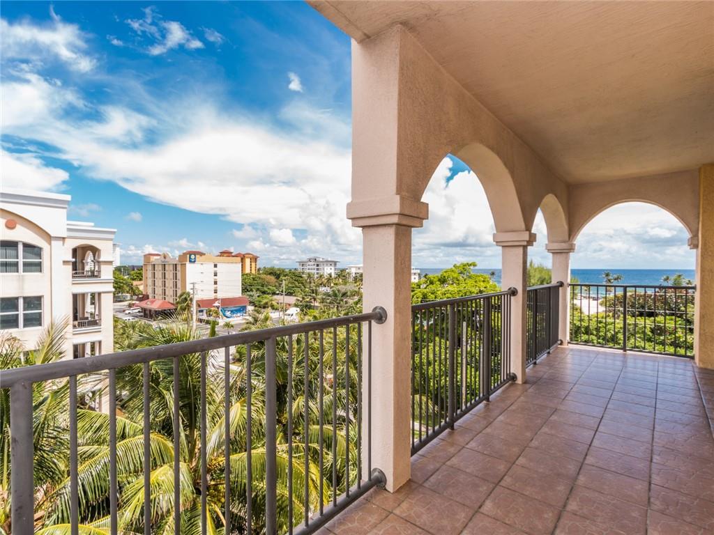 191 SE 20th Ave Unit: PH612