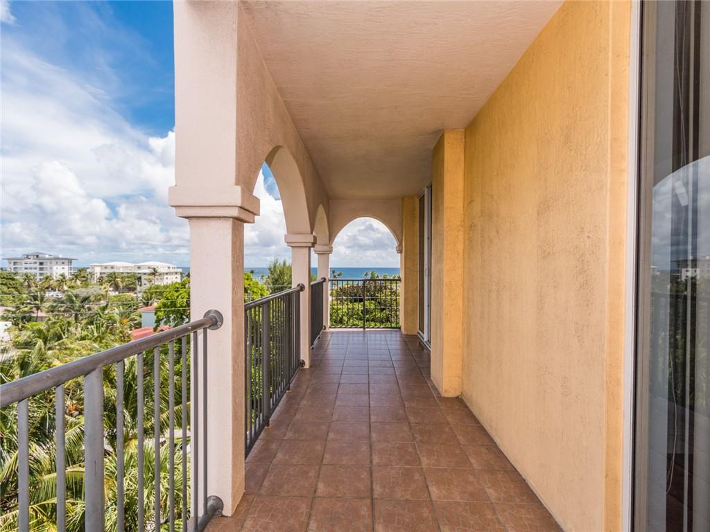 191 SE 20th Ave Unit: PH612