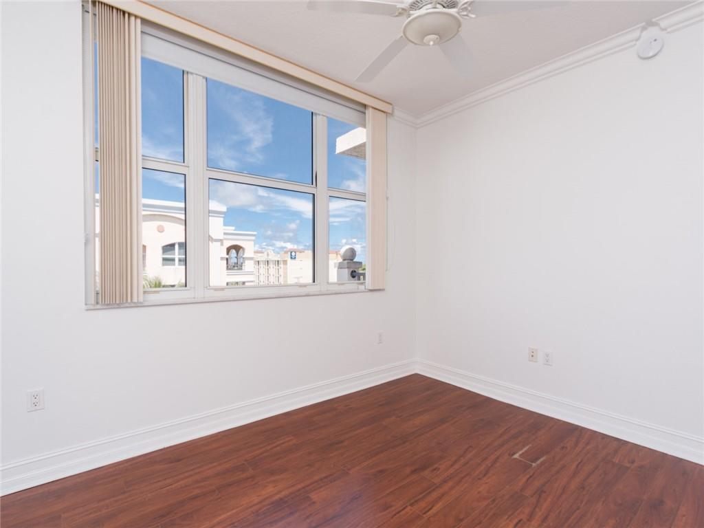 191 SE 20th Ave Unit: PH612