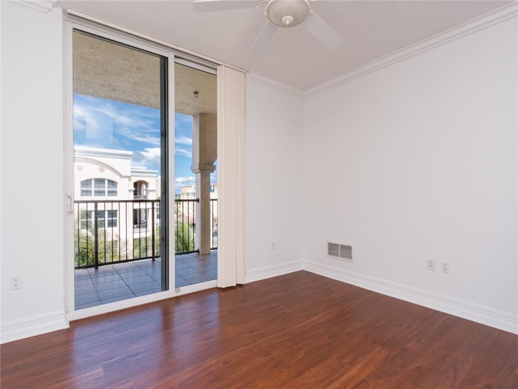 191 SE 20th Ave Unit: PH612