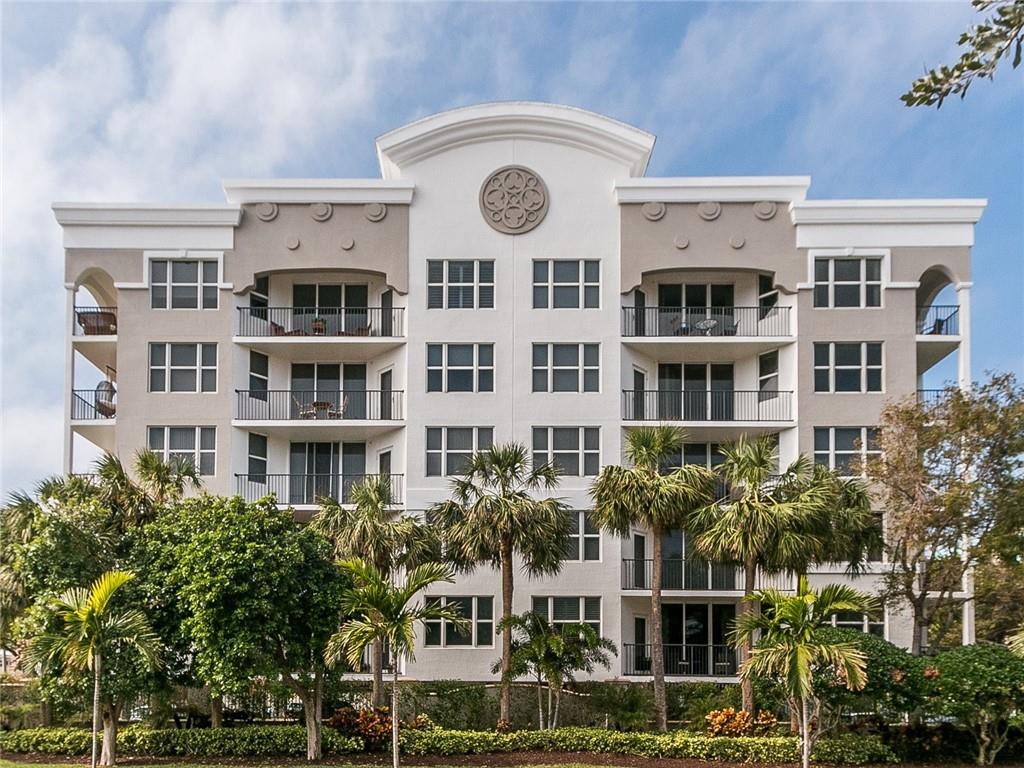 191 SE 20th Ave Unit: PH612
