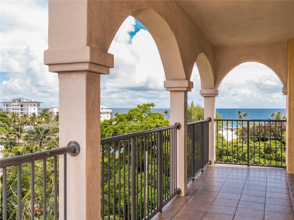 191 SE 20th Ave Unit: PH612