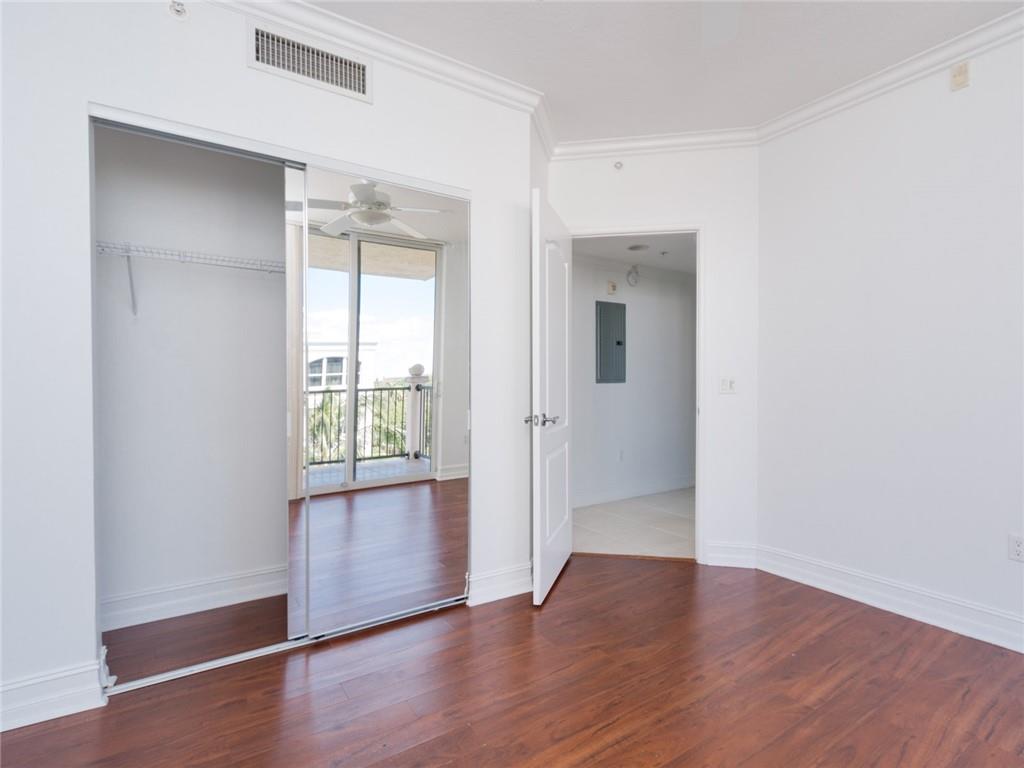 191 SE 20th Ave Unit: PH612