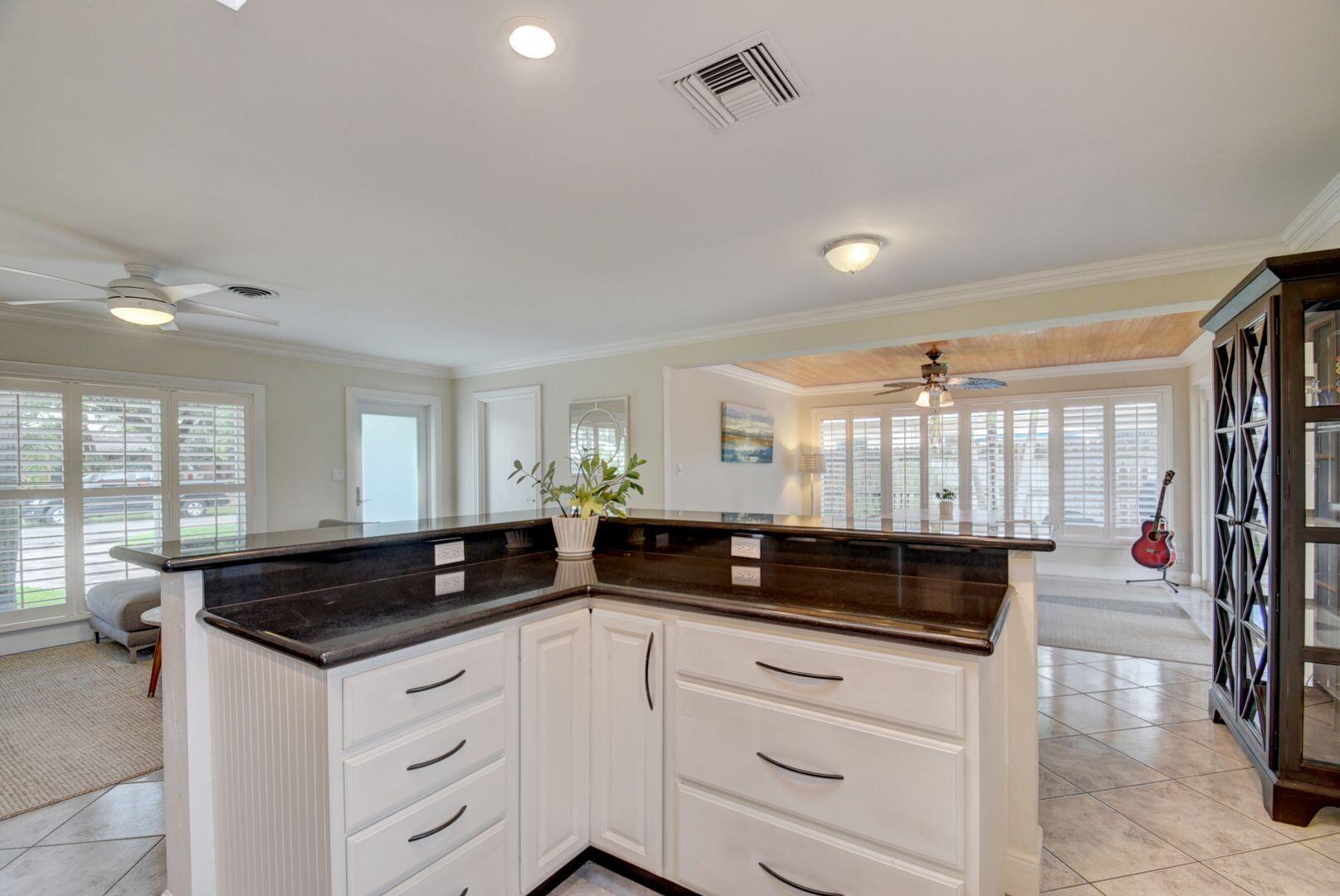 774 SW 7th Street