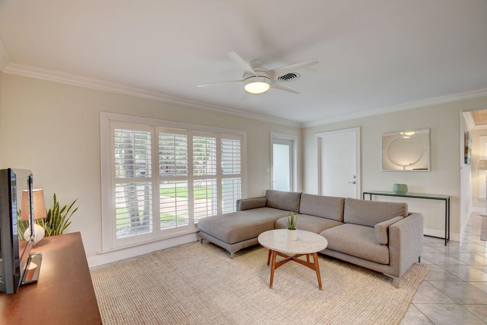 774 SW 7th Street