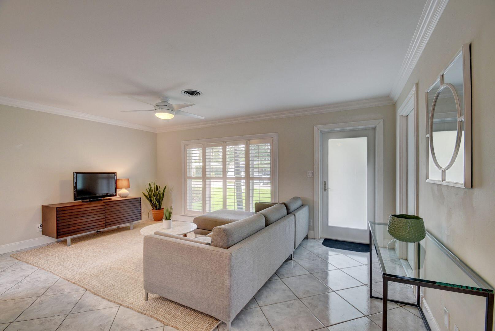774 SW 7th Street