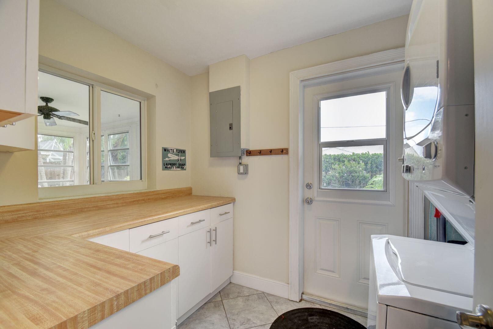 774 SW 7th Street