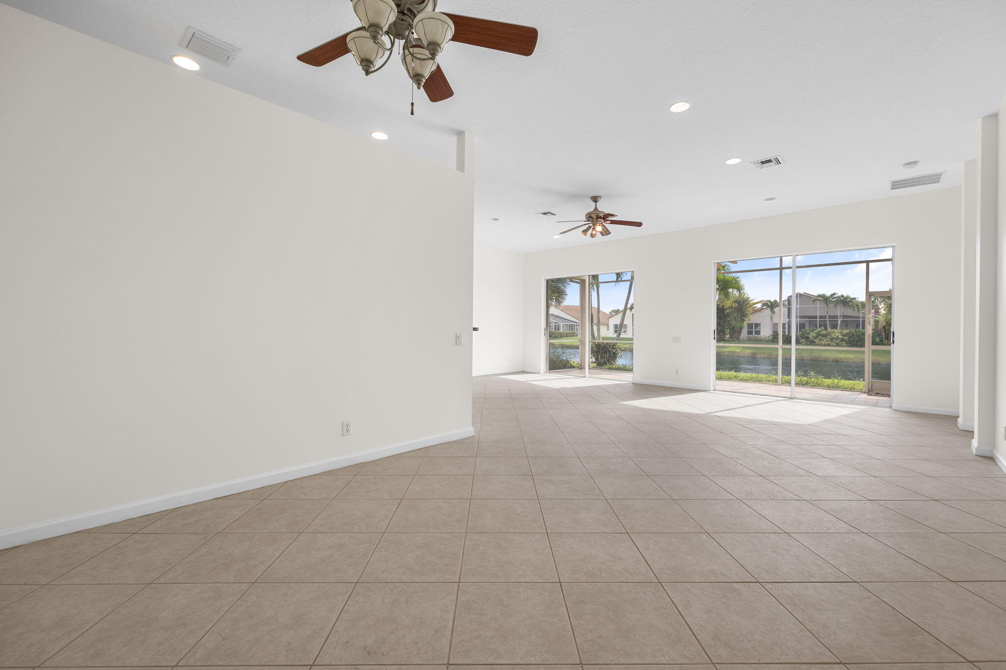 317 NW Clearview Court