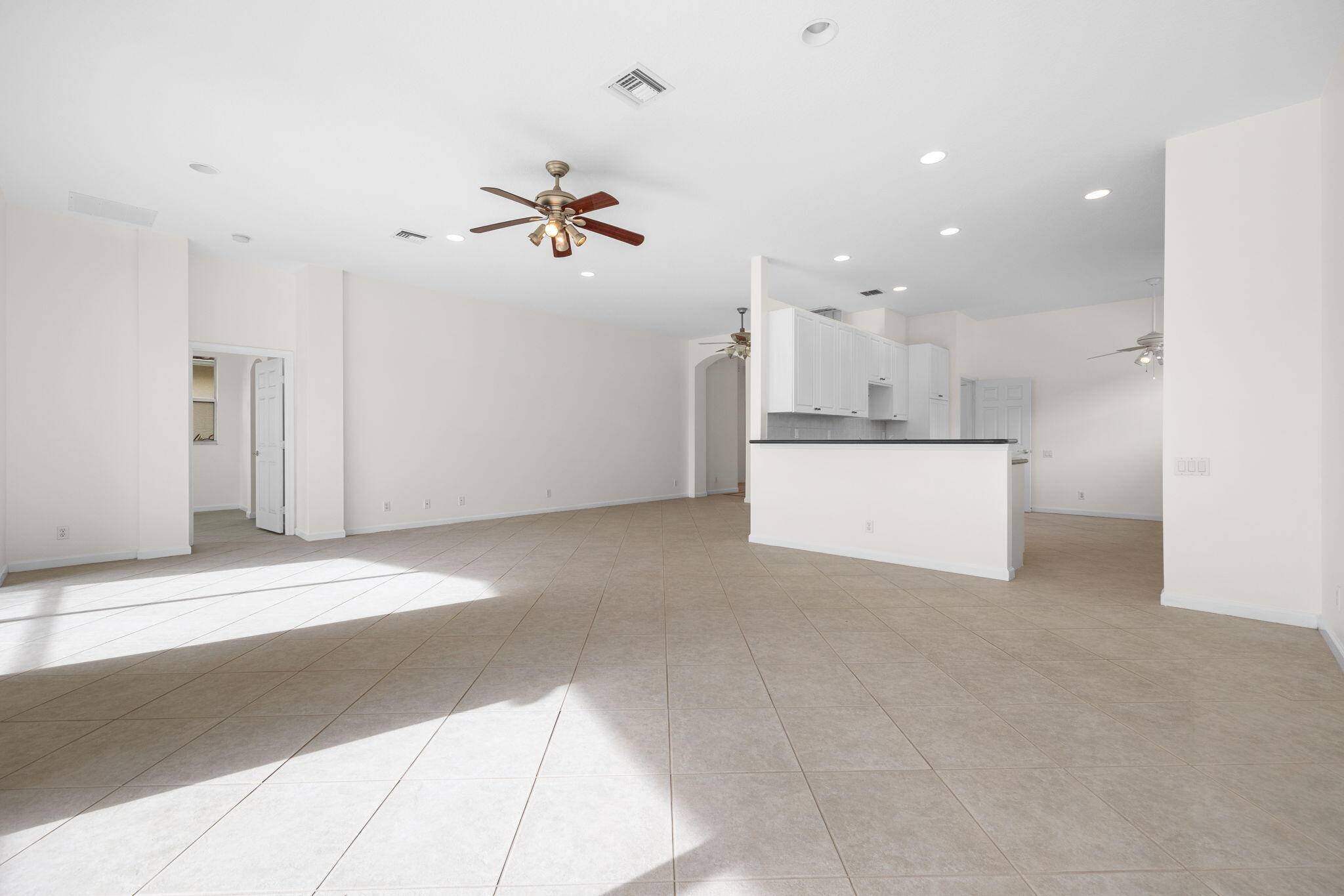 317 NW Clearview Court