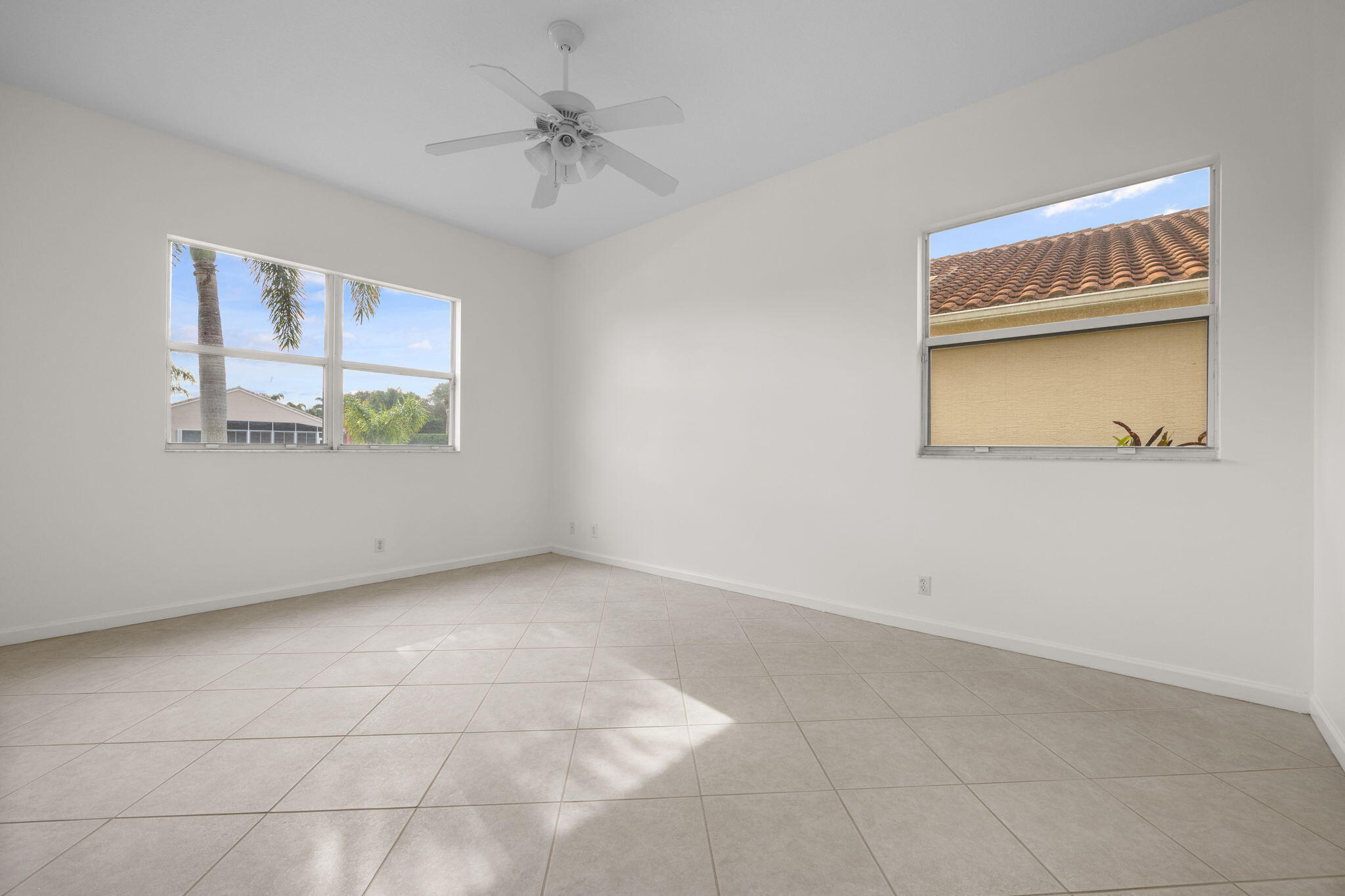 317 NW Clearview Court
