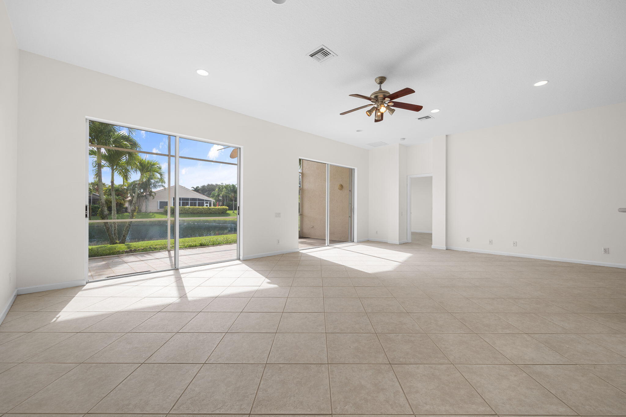 317 NW Clearview Court