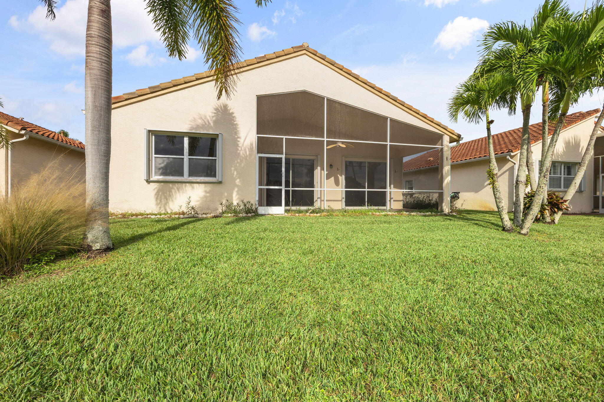 317 NW Clearview Court