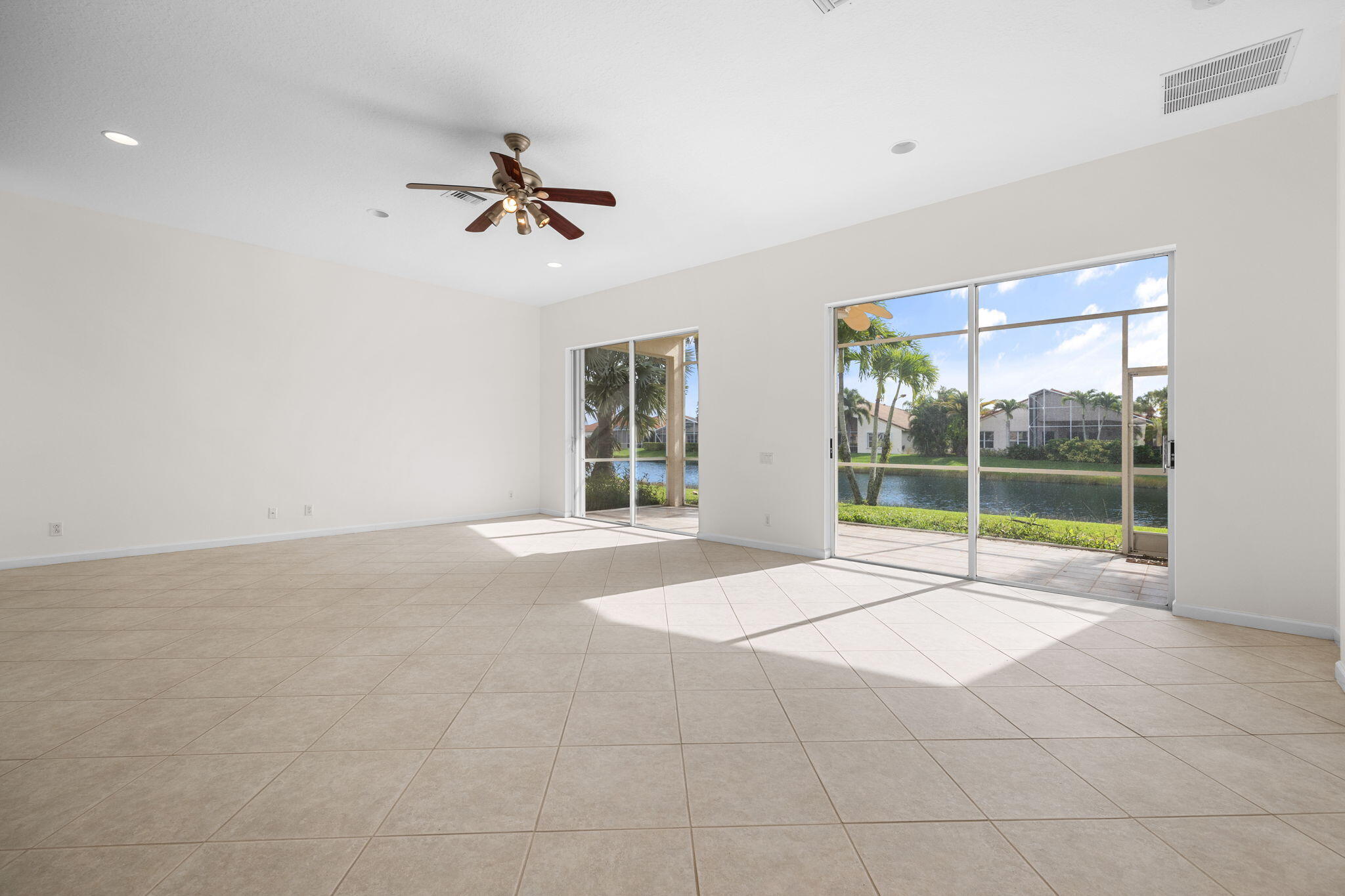 317 NW Clearview Court